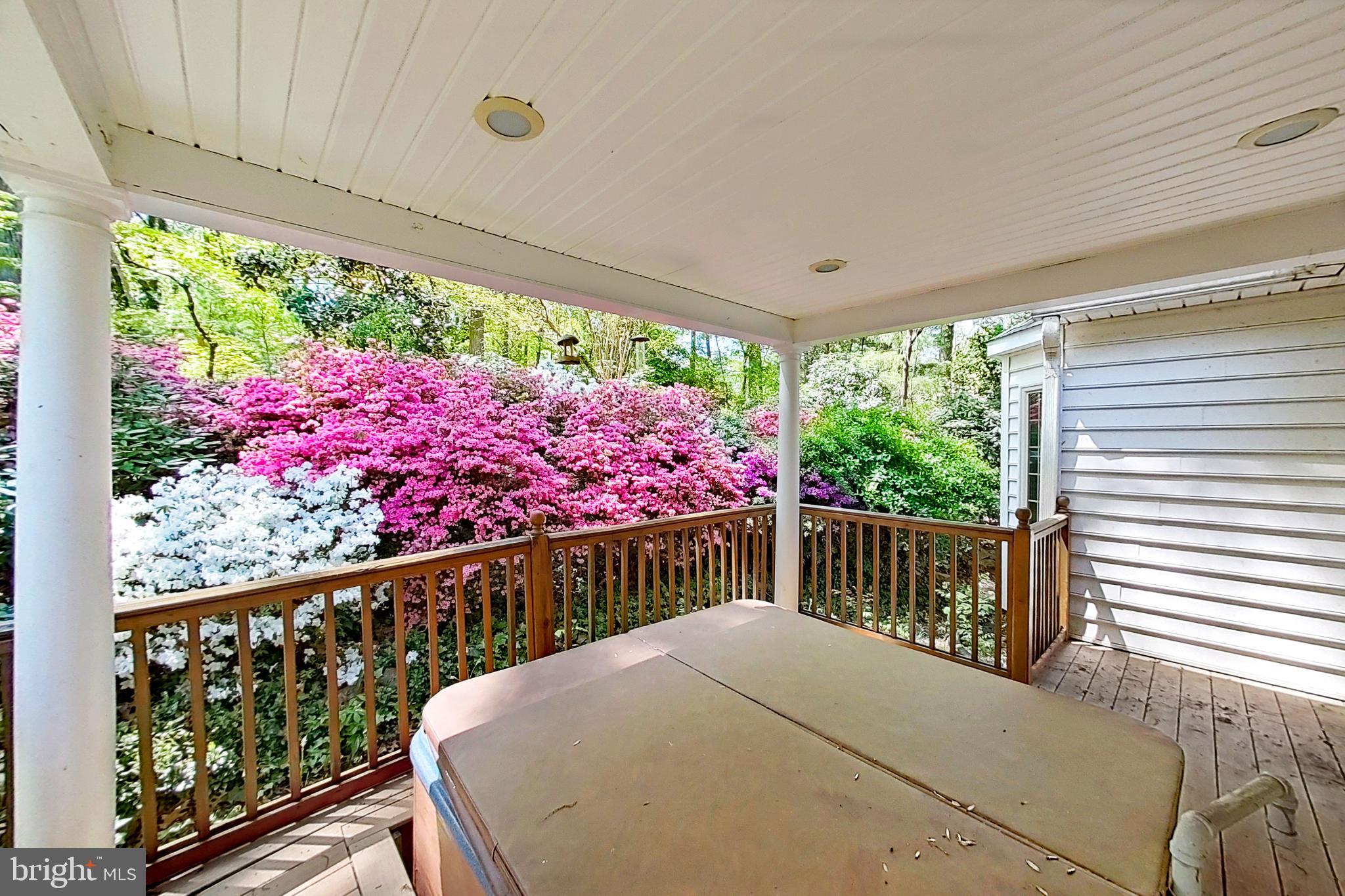 MANTUA - Residential