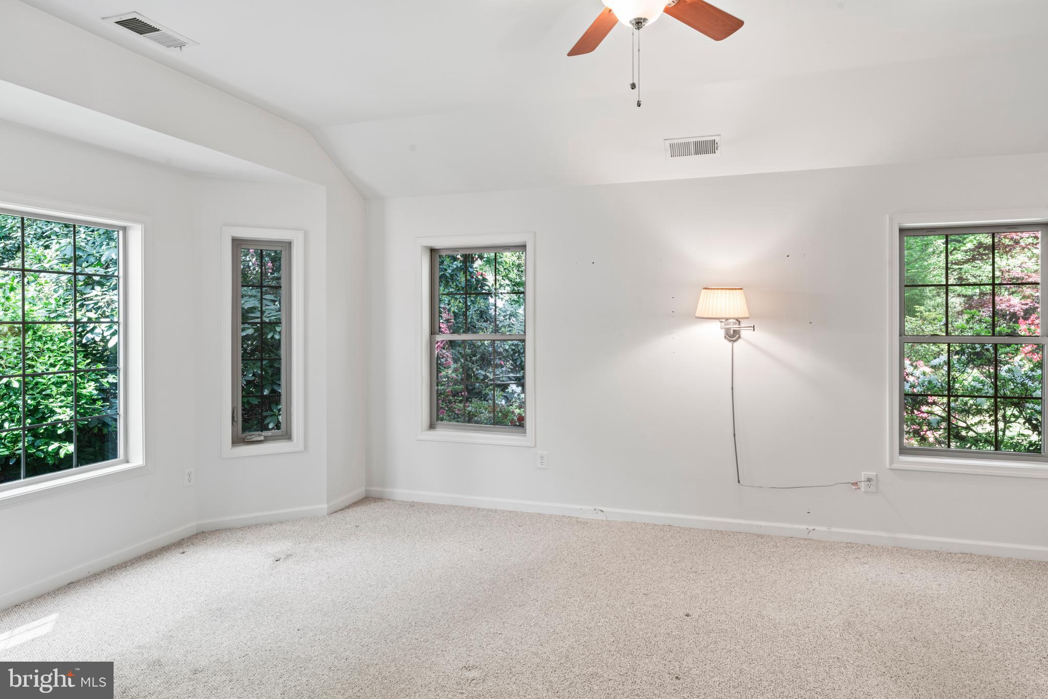 MANTUA - Residential