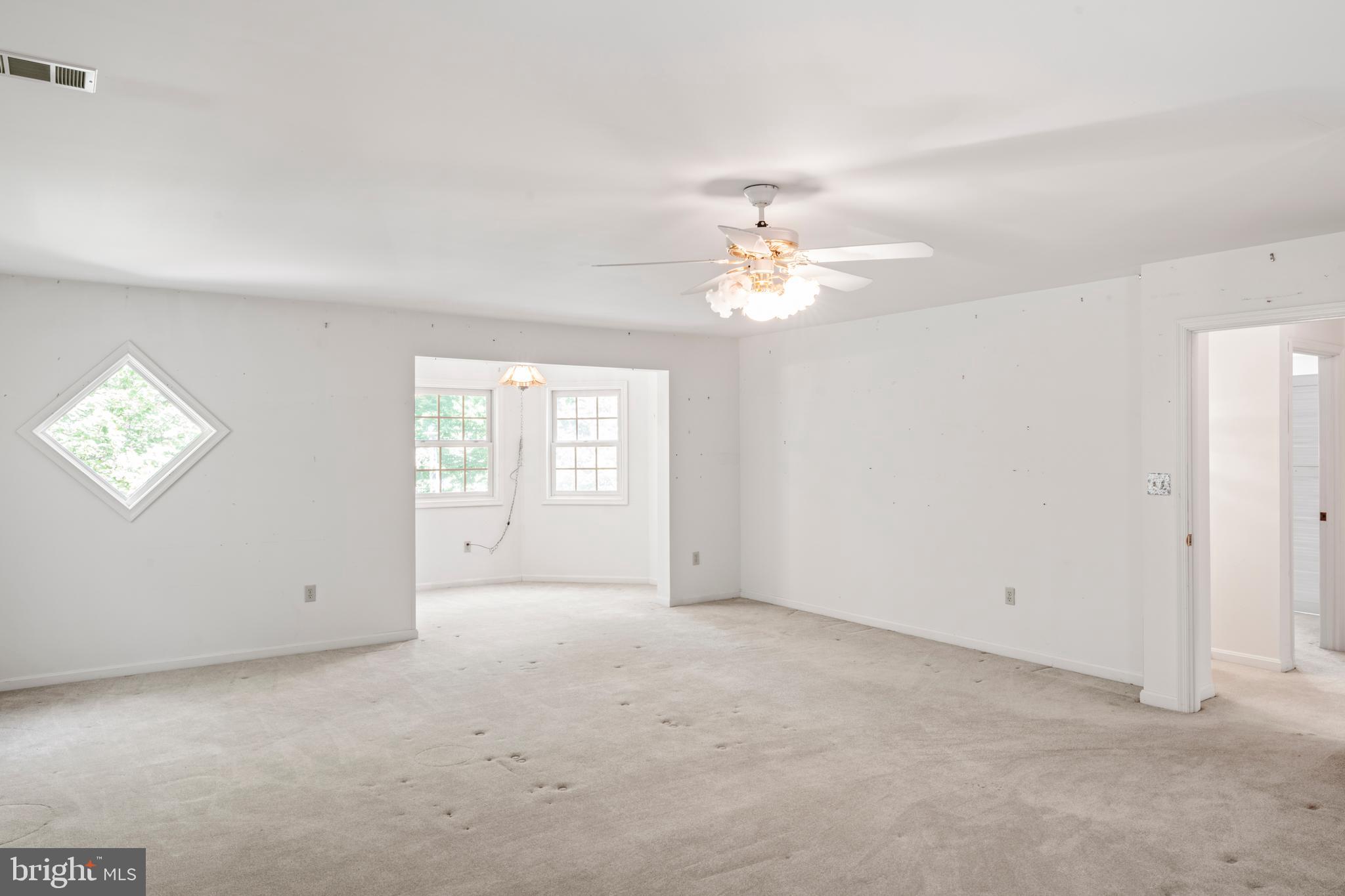 MANTUA - Residential