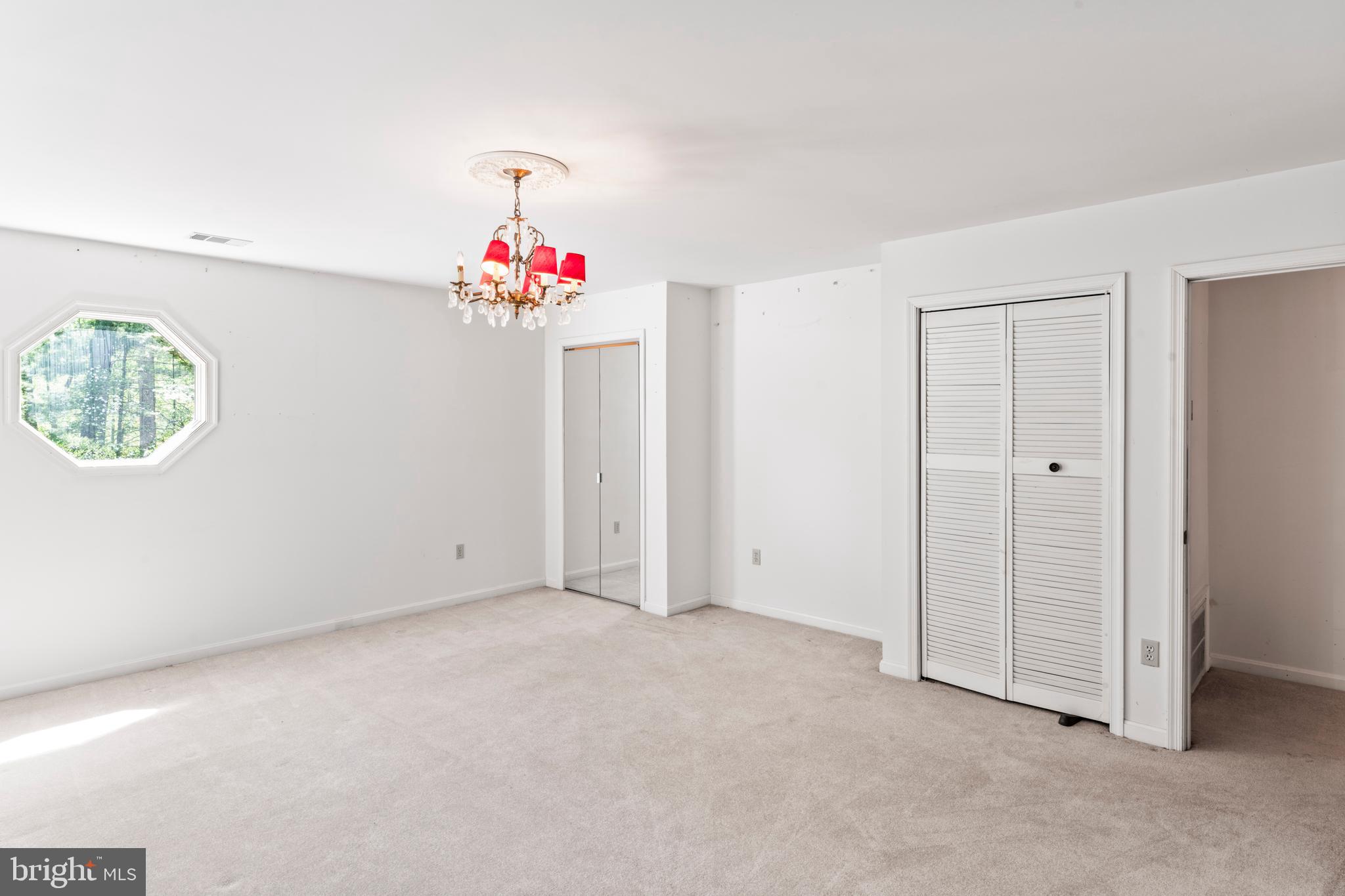 MANTUA - Residential