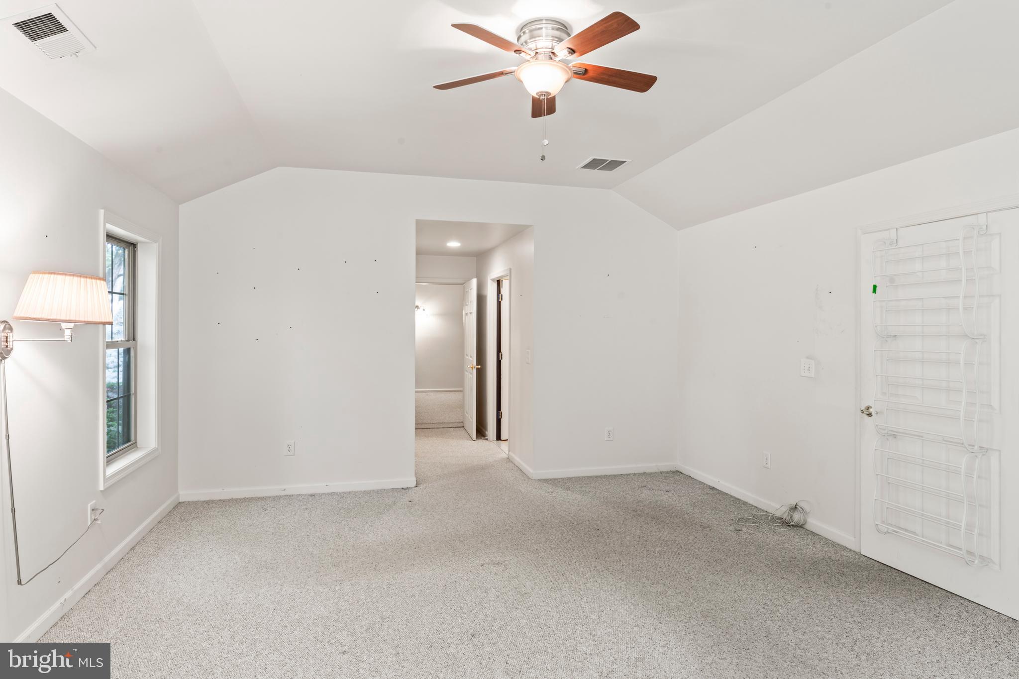 MANTUA - Residential