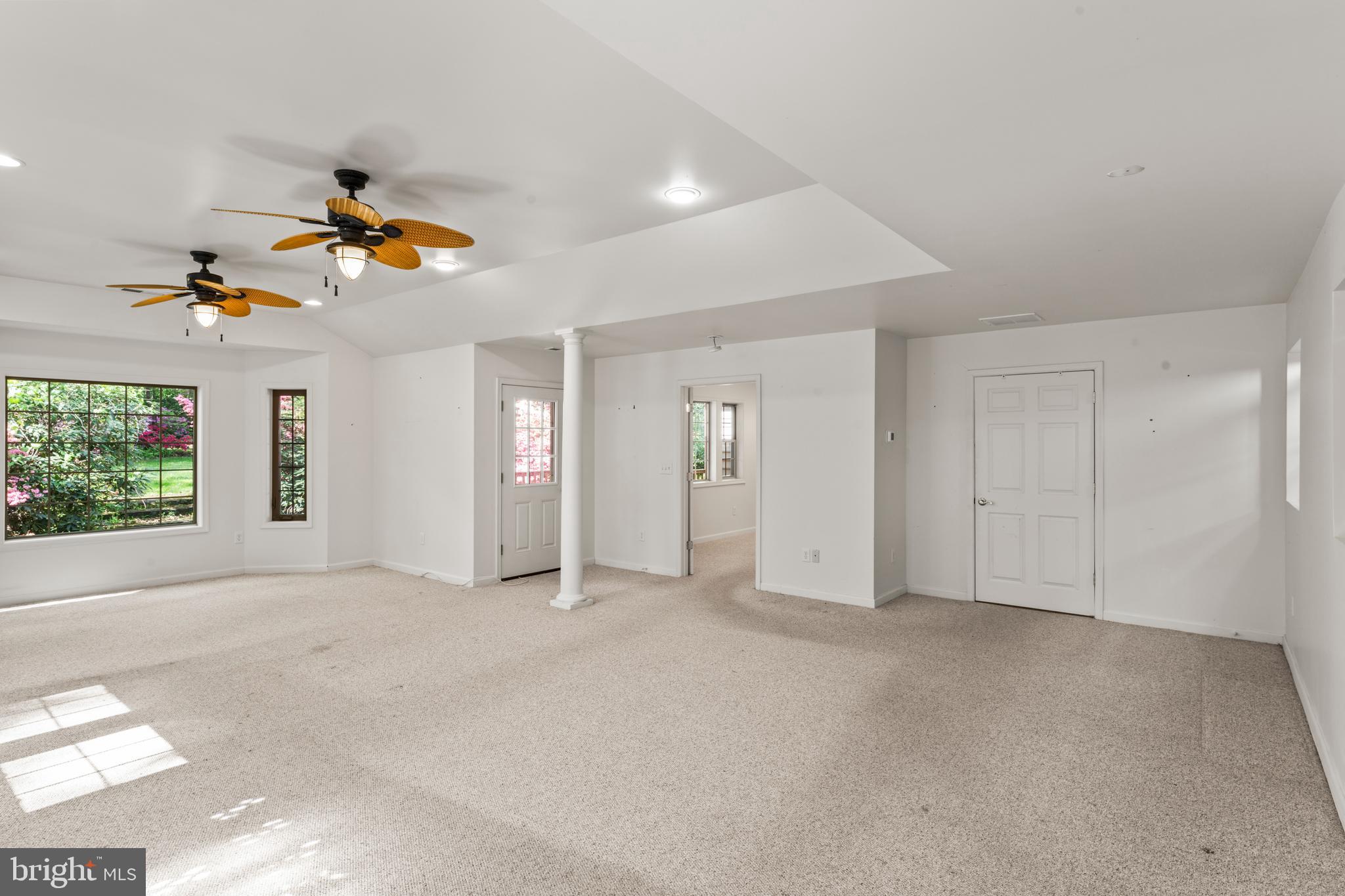 MANTUA - Residential