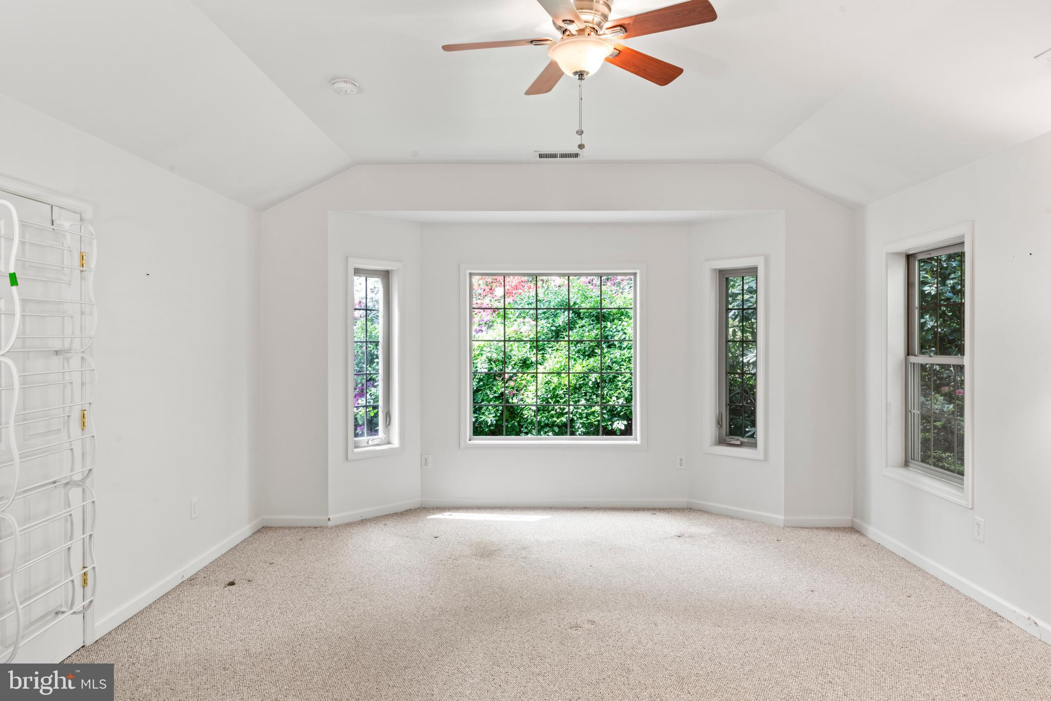 MANTUA - Residential