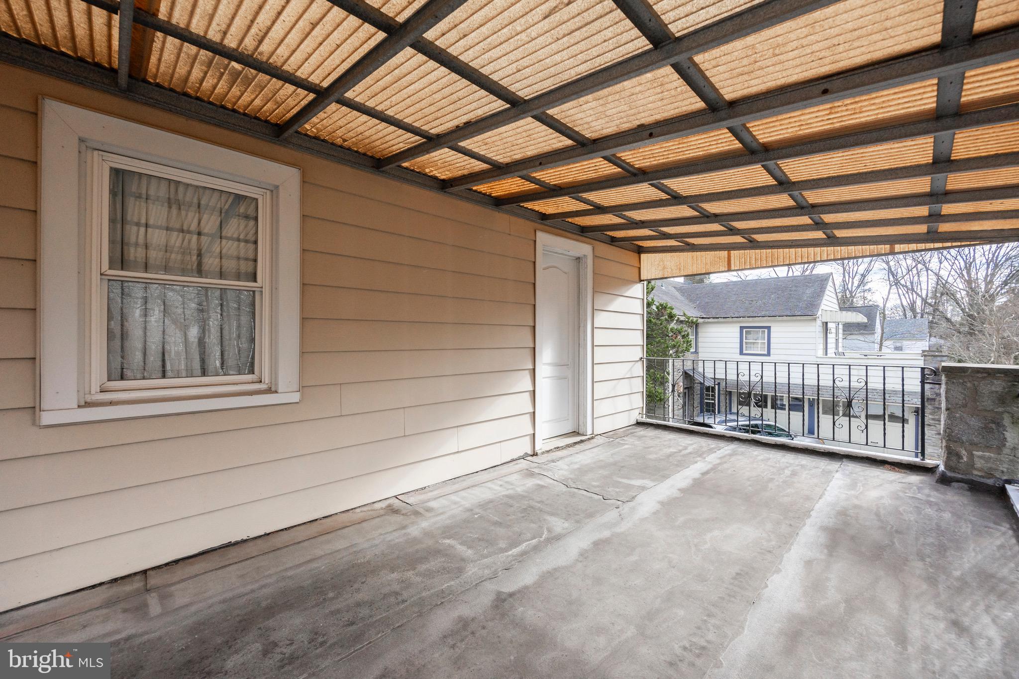 WYNNEWOOD - Residential