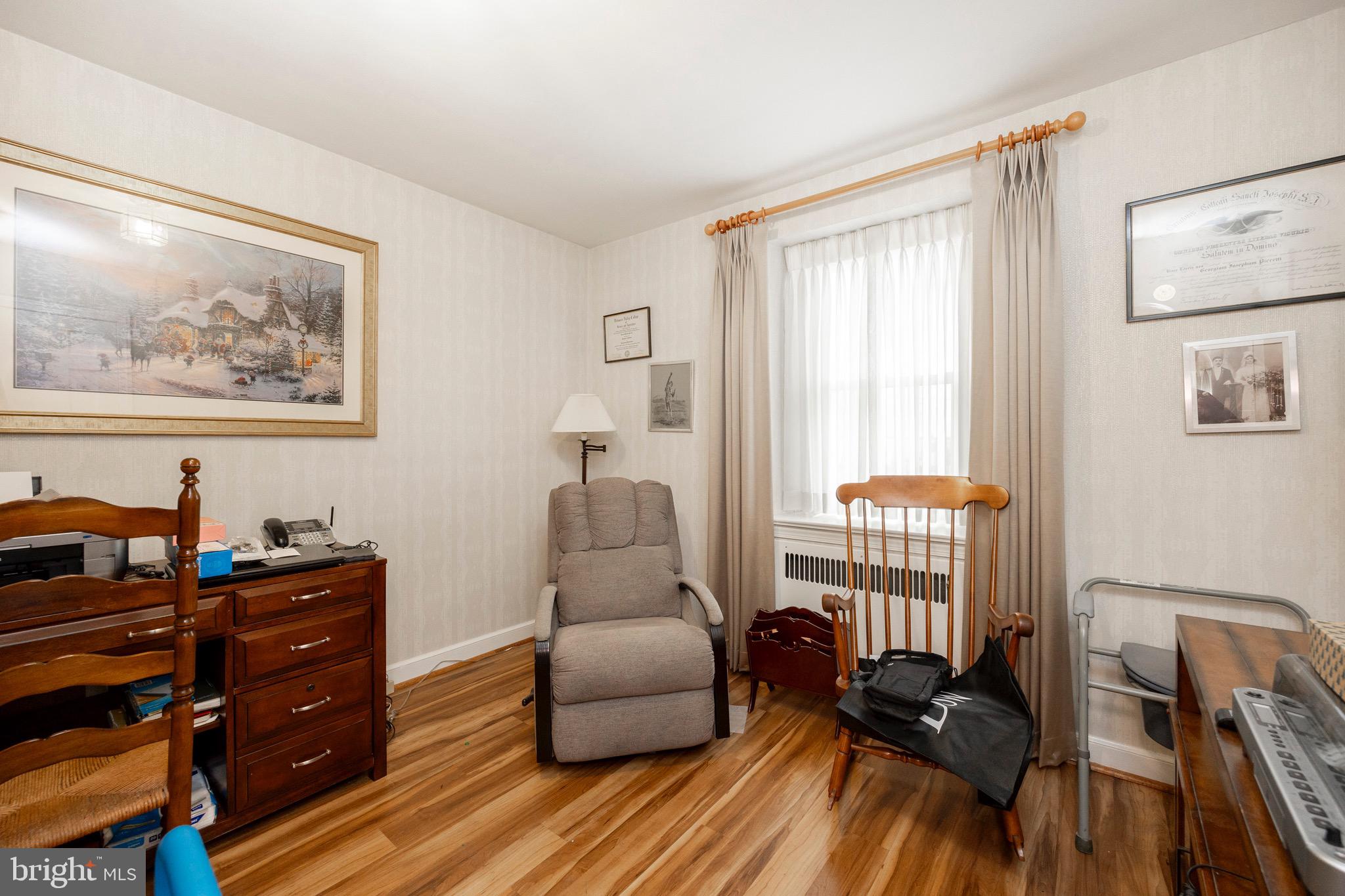 WYNNEWOOD - Residential