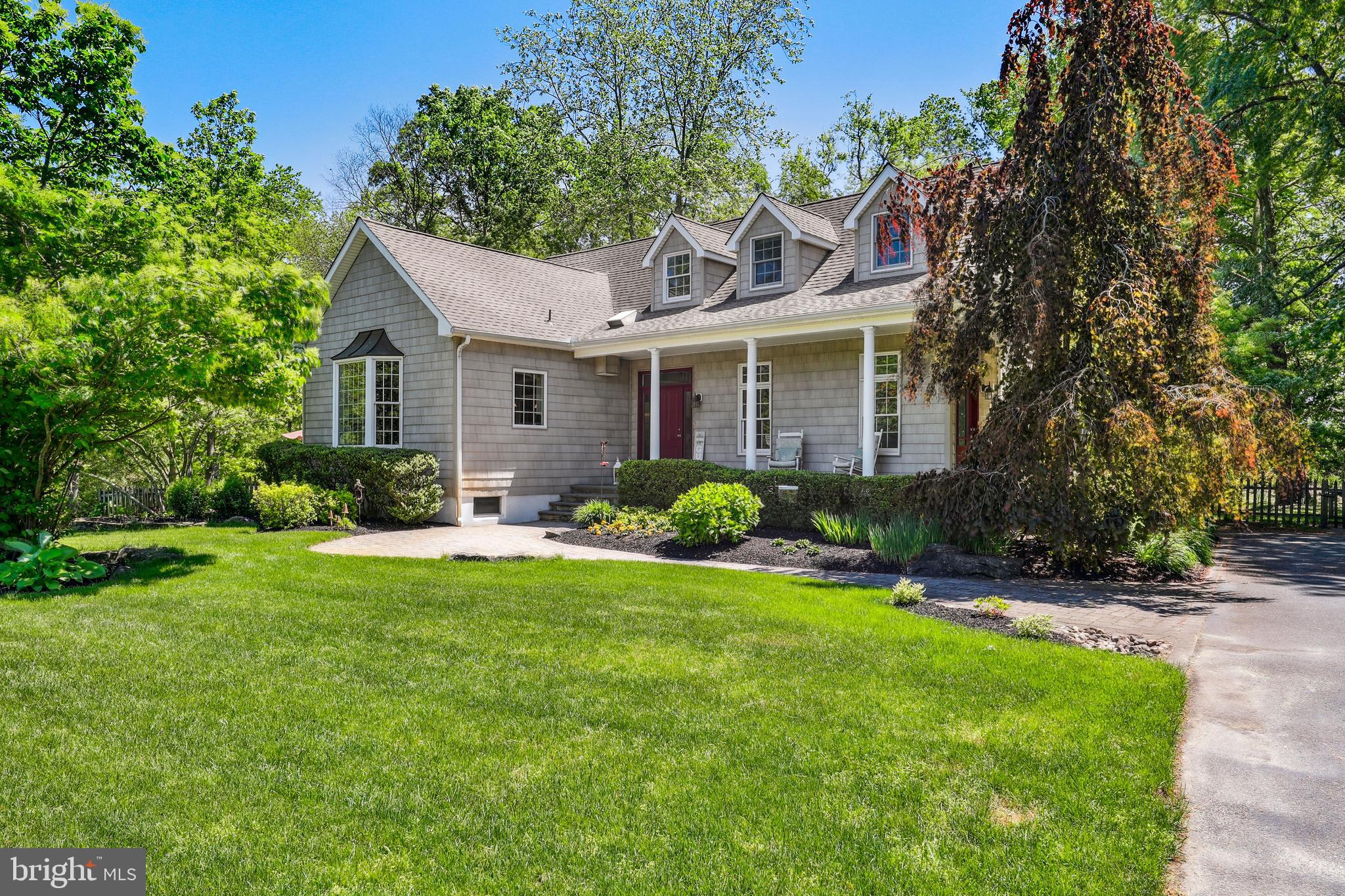 11 HILLIARDS BRIDGE ROAD