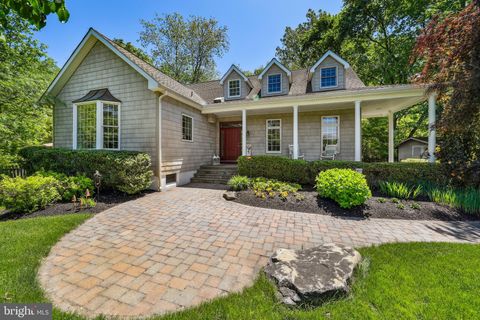 Homes For Sale - 11 Hilliards Bridge Road<br/> SOUTHAMPTON, NJ 08088