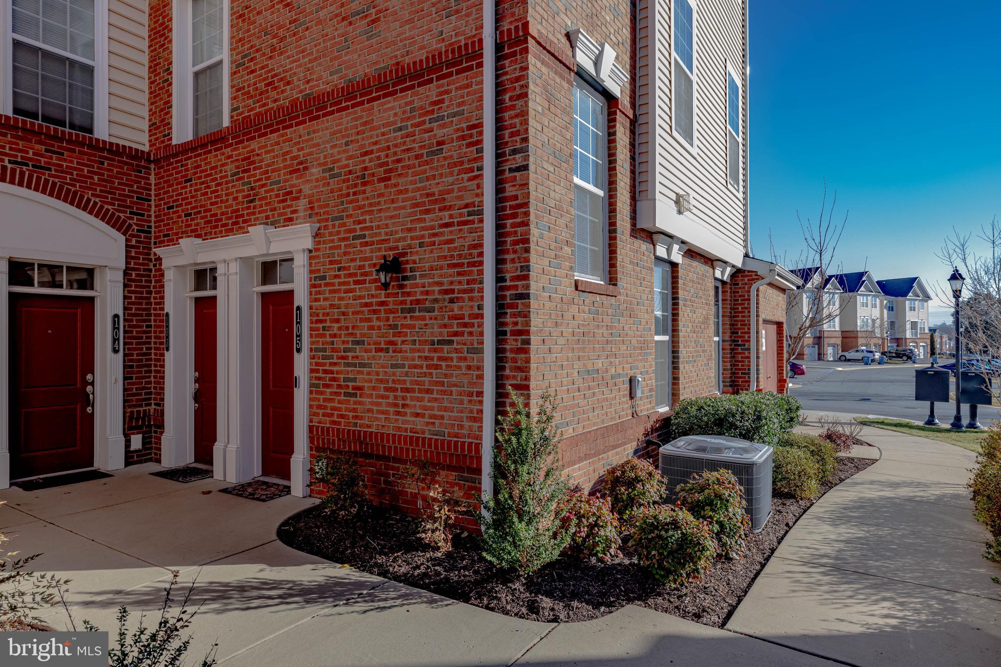 23305 MILLTOWN KNOLL SQUARE 105