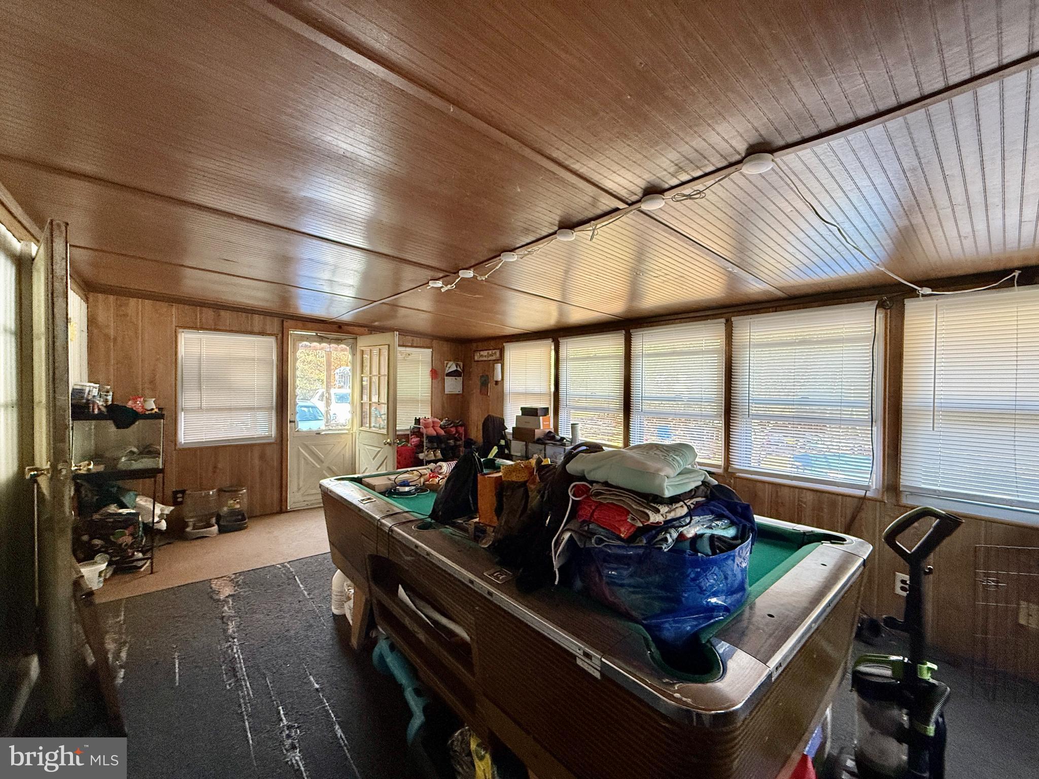504 DANDELION ROAD