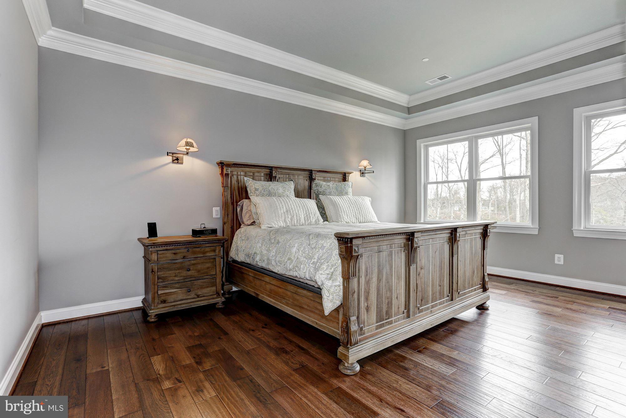 LARRIMORE'S POINT - Residential