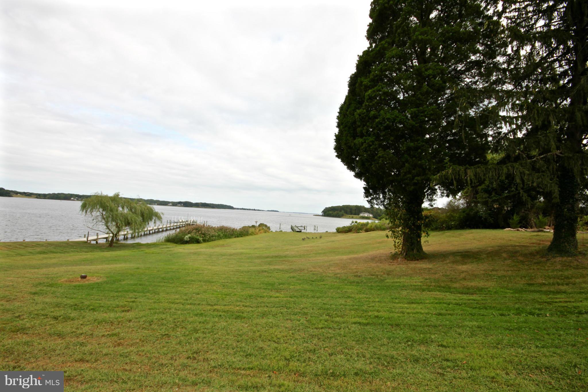 LARRIMORE'S POINT - Residential