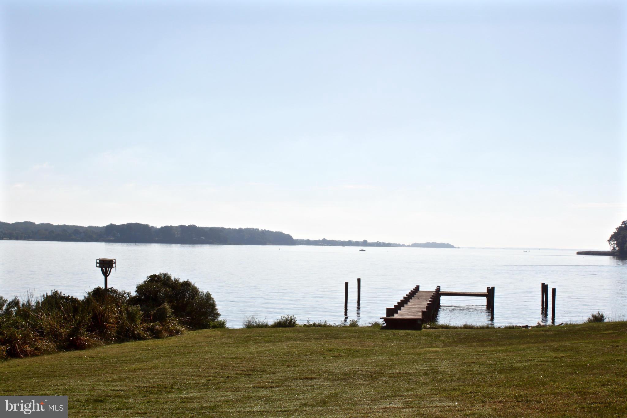 LARRIMORE'S POINT - Residential