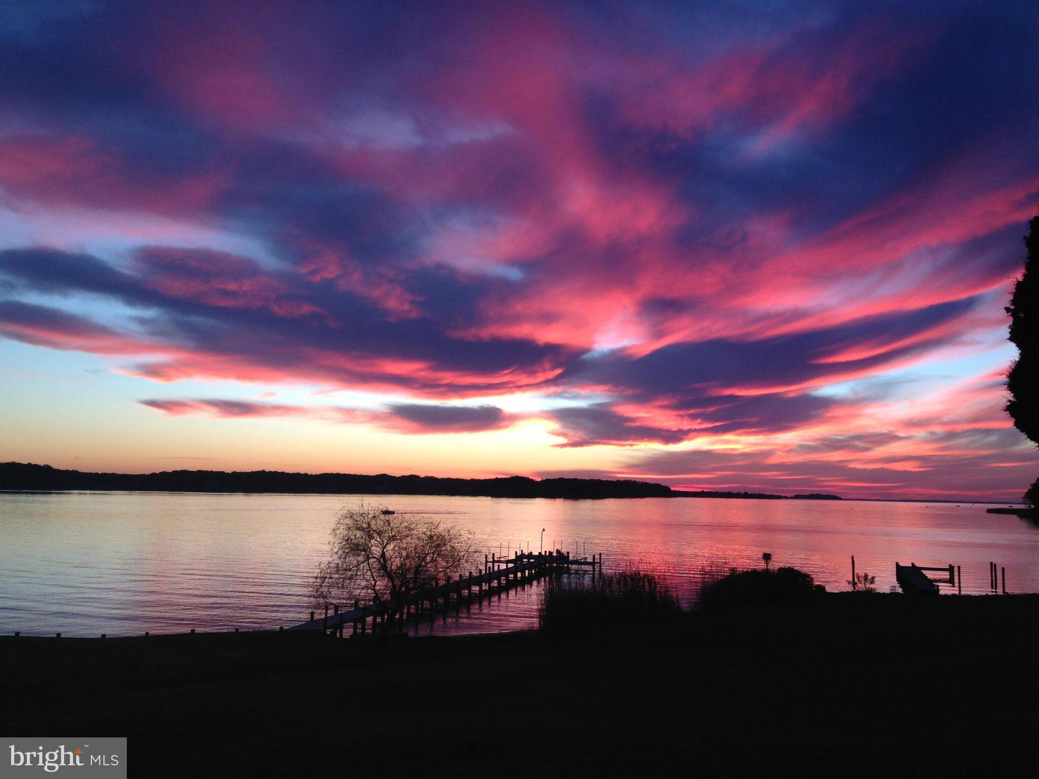 LARRIMORE'S POINT - Residential