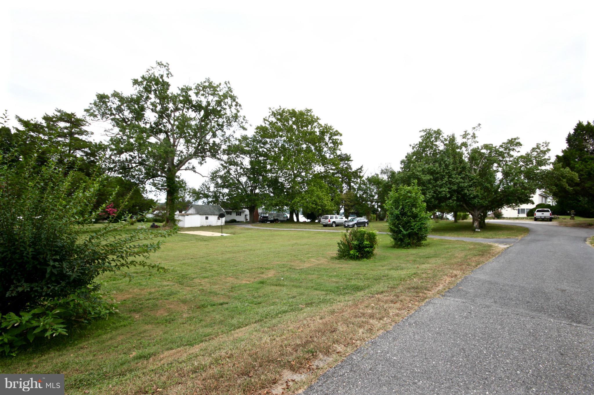 LARRIMORE'S POINT - Residential