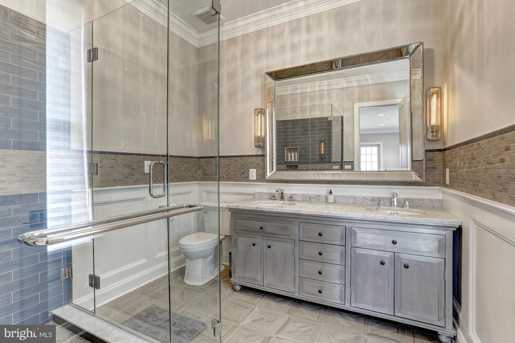 LARRIMORE'S POINT - Residential