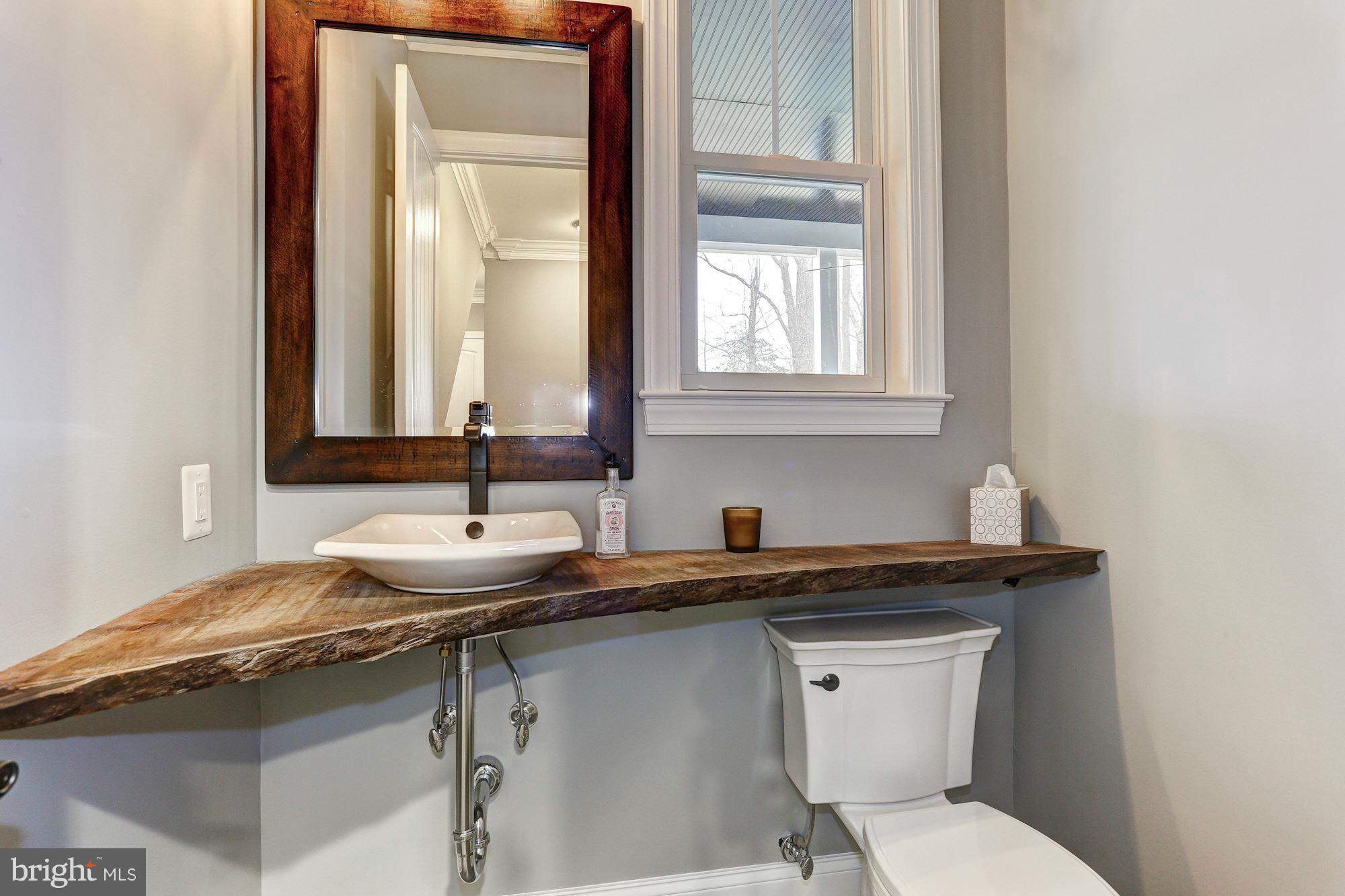 LARRIMORE'S POINT - Residential