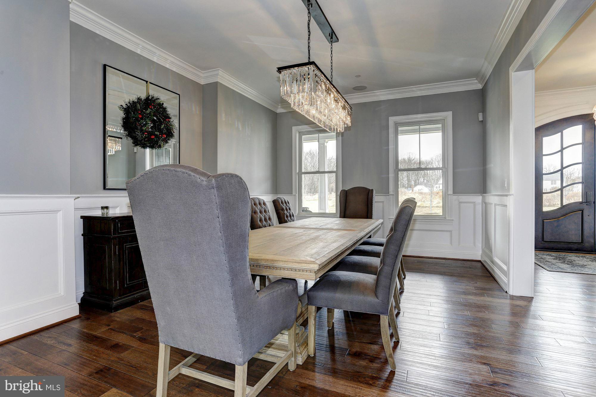 LARRIMORE'S POINT - Residential