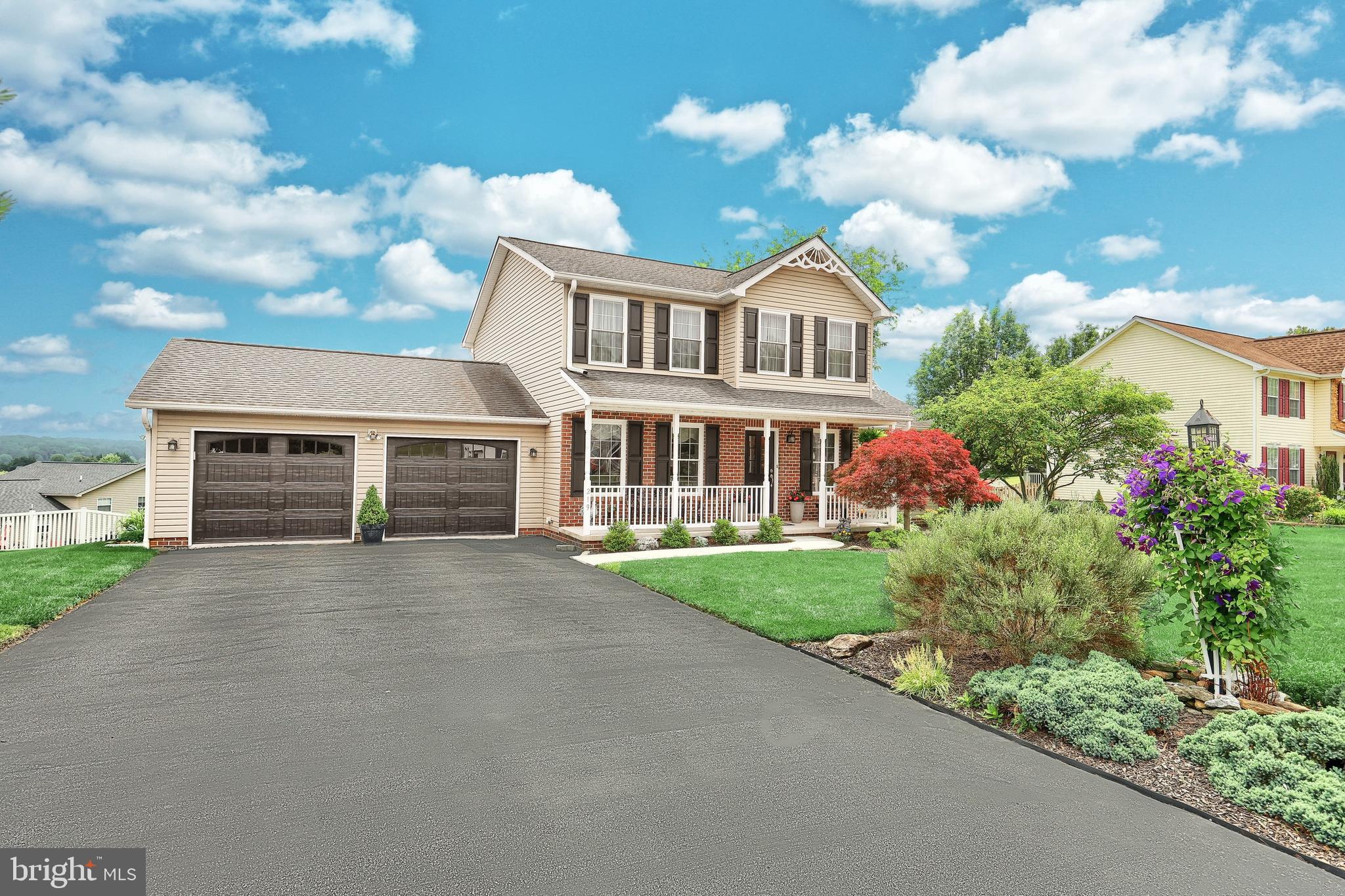 219 RUNNINGBOARD ROAD