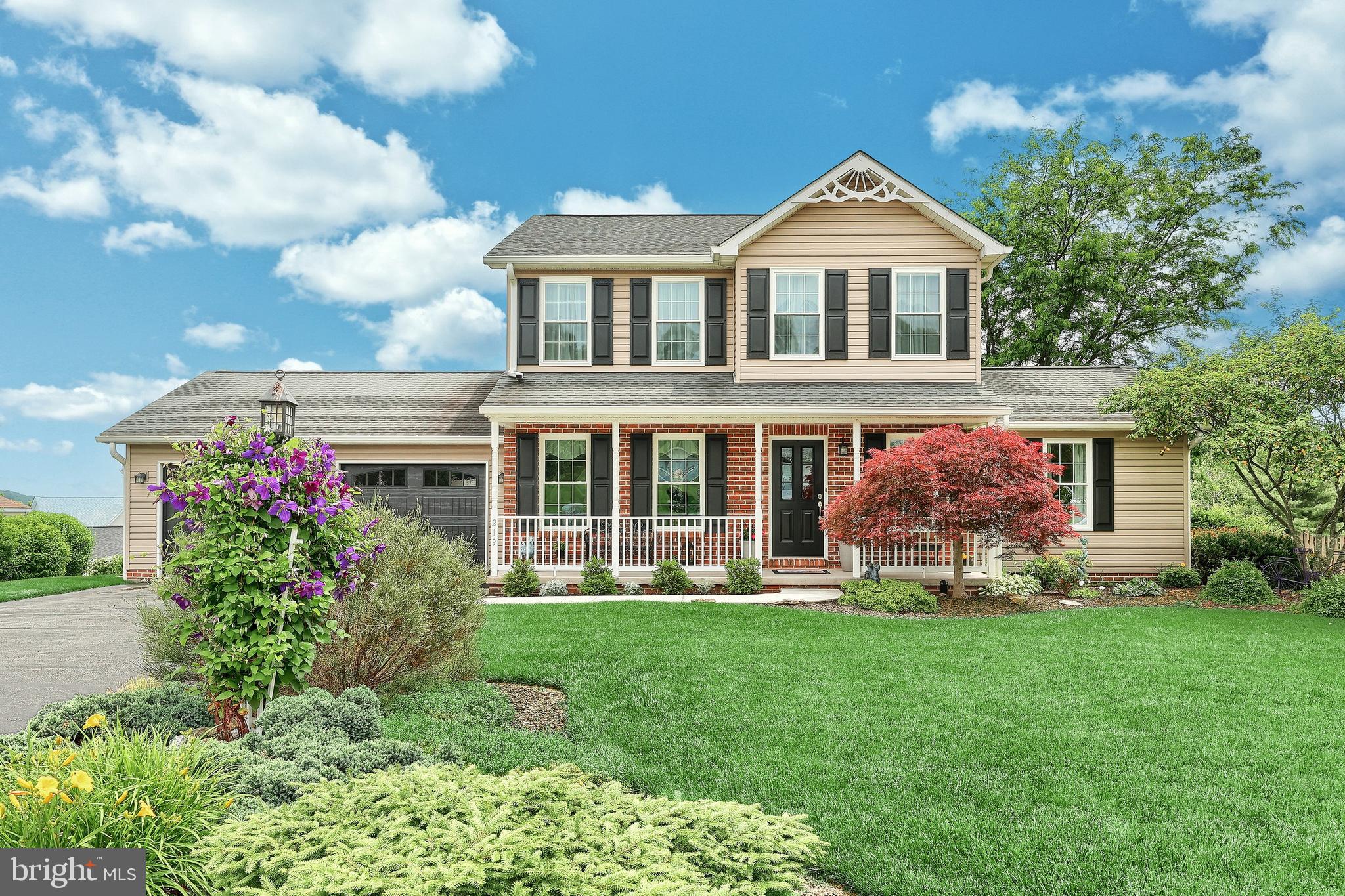 219 RUNNINGBOARD ROAD