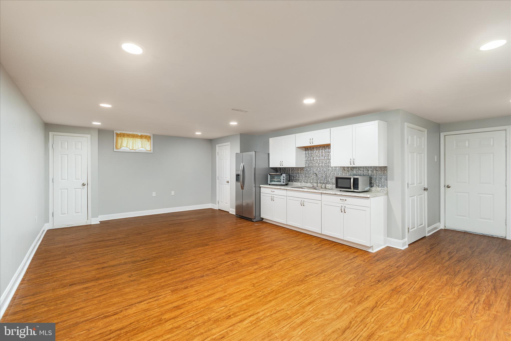 MADISON HEIGHTS - Residential