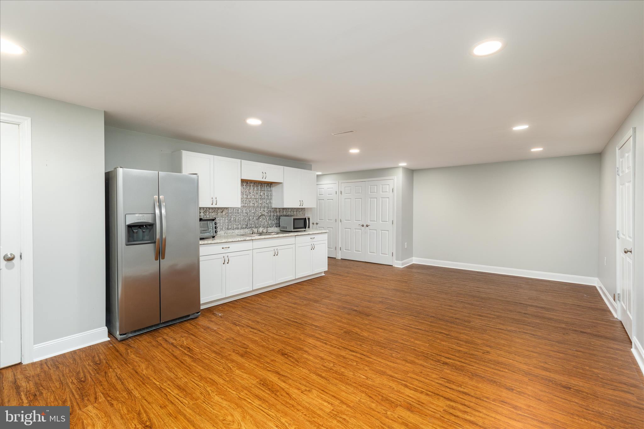 MADISON HEIGHTS - Residential