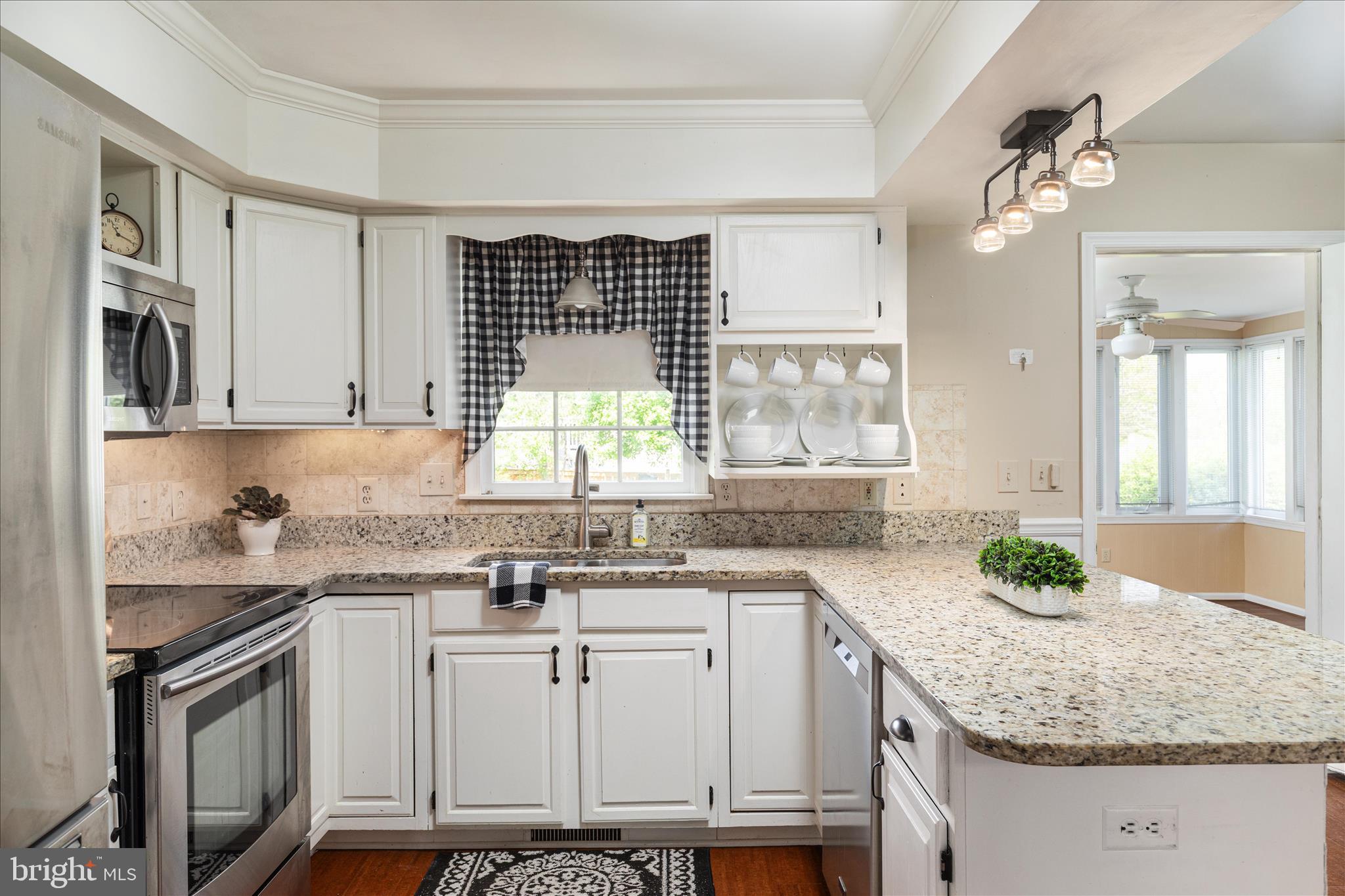 MADISON HEIGHTS - Residential