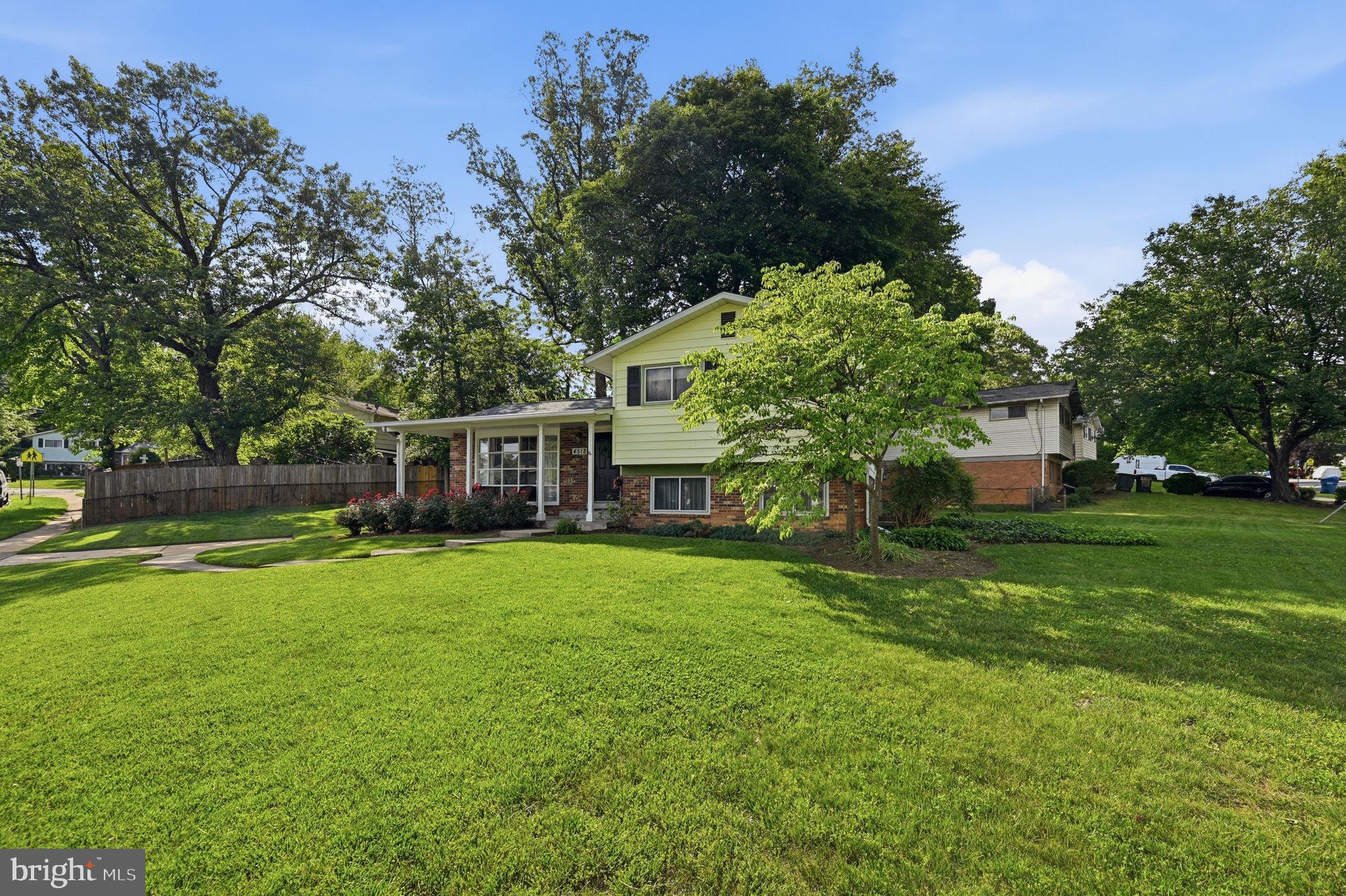 4512 MEDFORD DRIVE