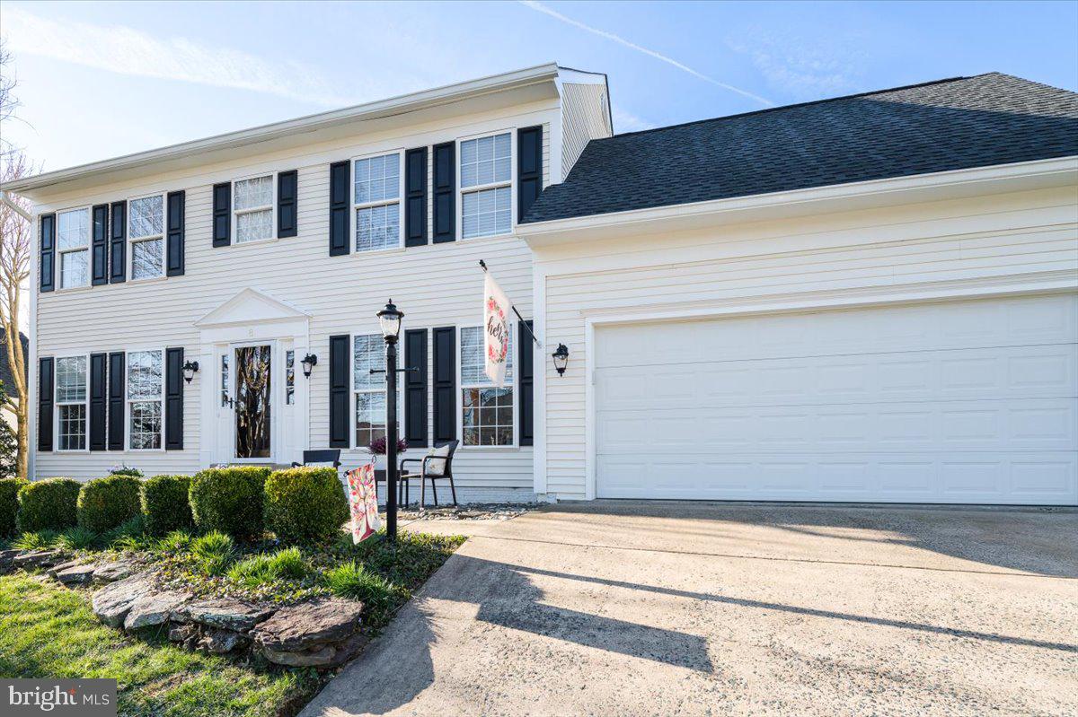 HAMPTON OAKS - Residential