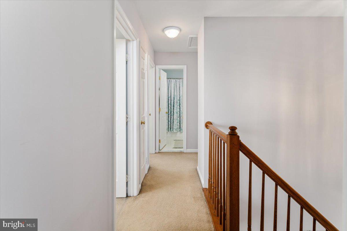 HAMPTON OAKS - Residential