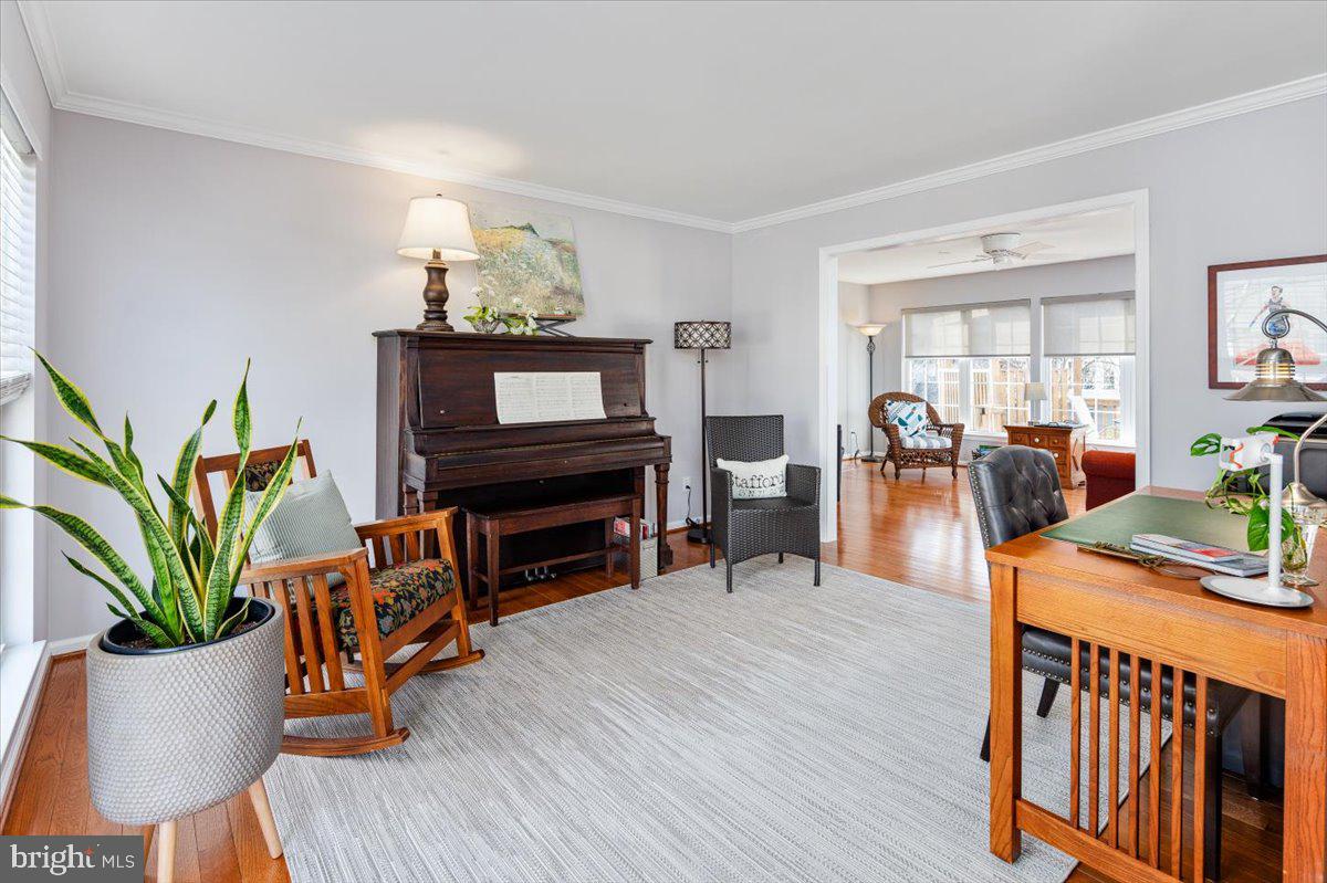 HAMPTON OAKS - Residential