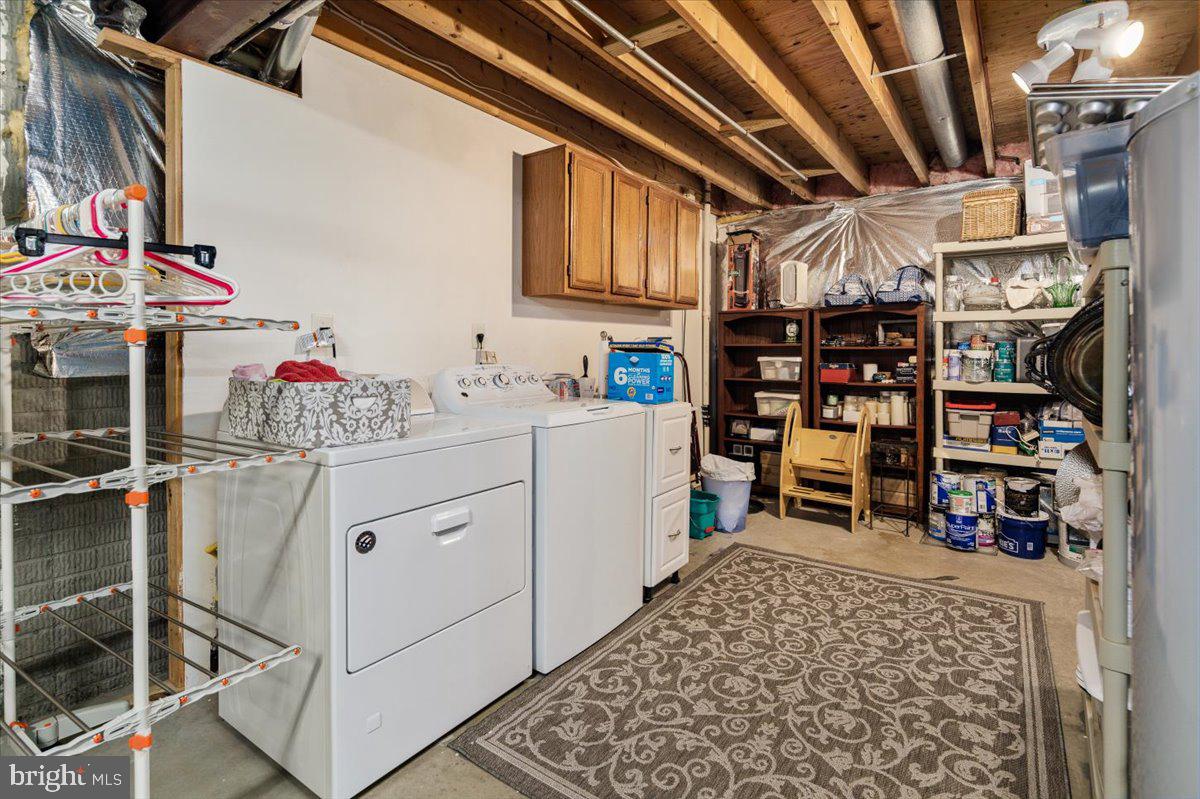 HAMPTON OAKS - Residential