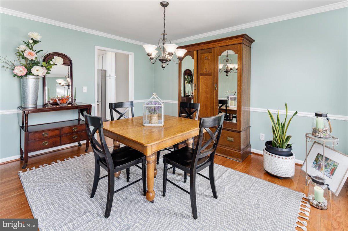 HAMPTON OAKS - Residential