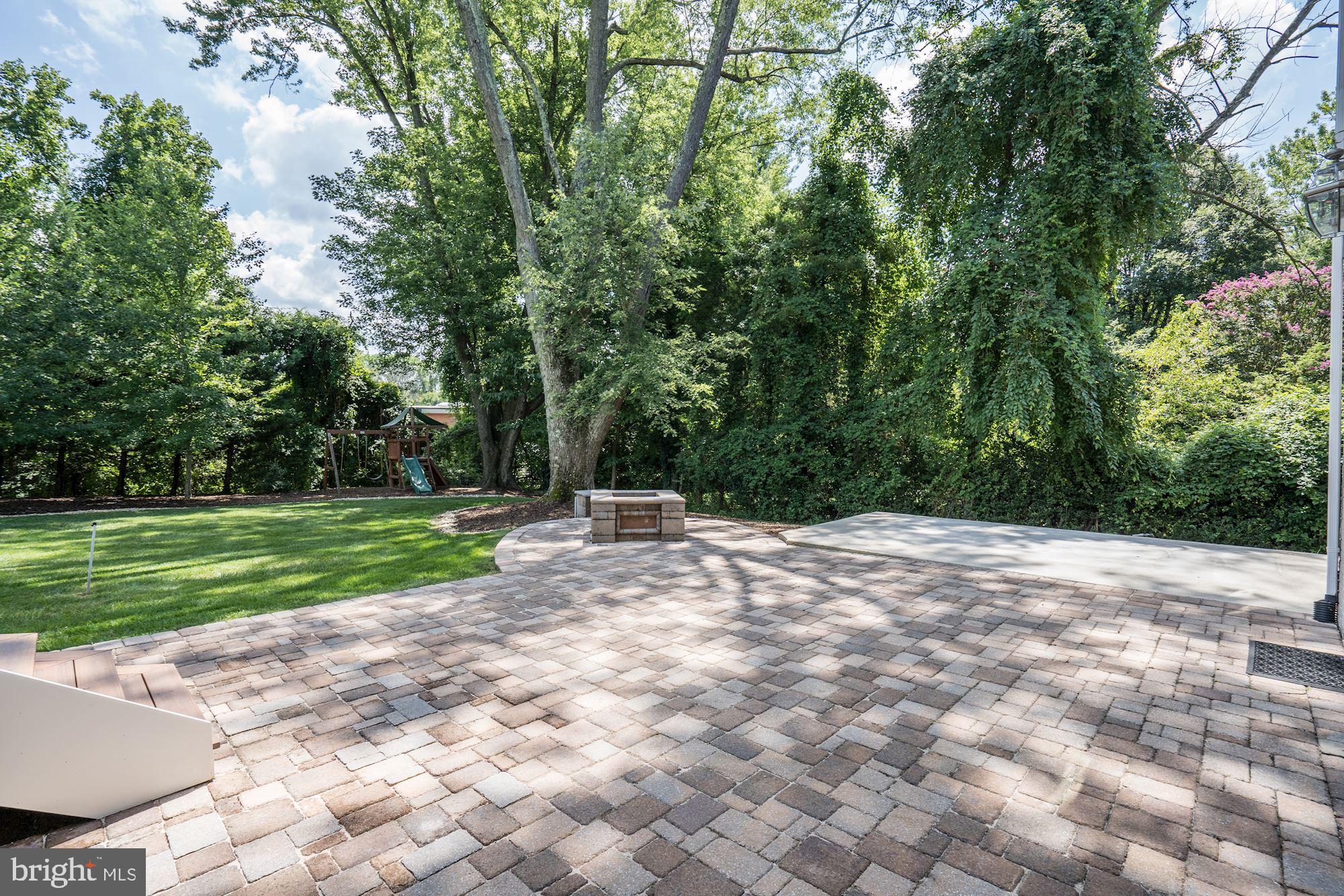 BROYHILL LANGLEY ESTATES - Residential