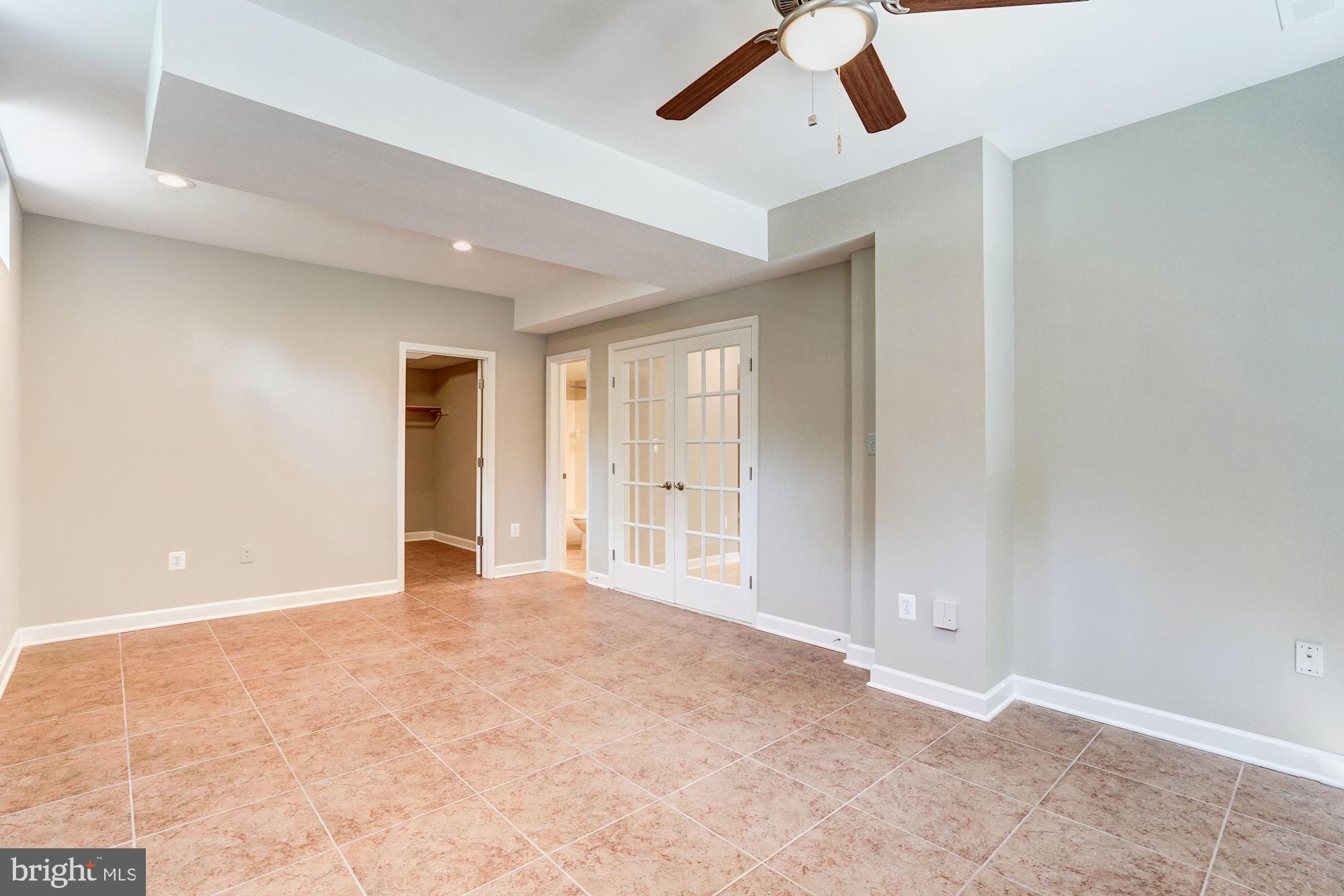 BROYHILL LANGLEY ESTATES - Residential