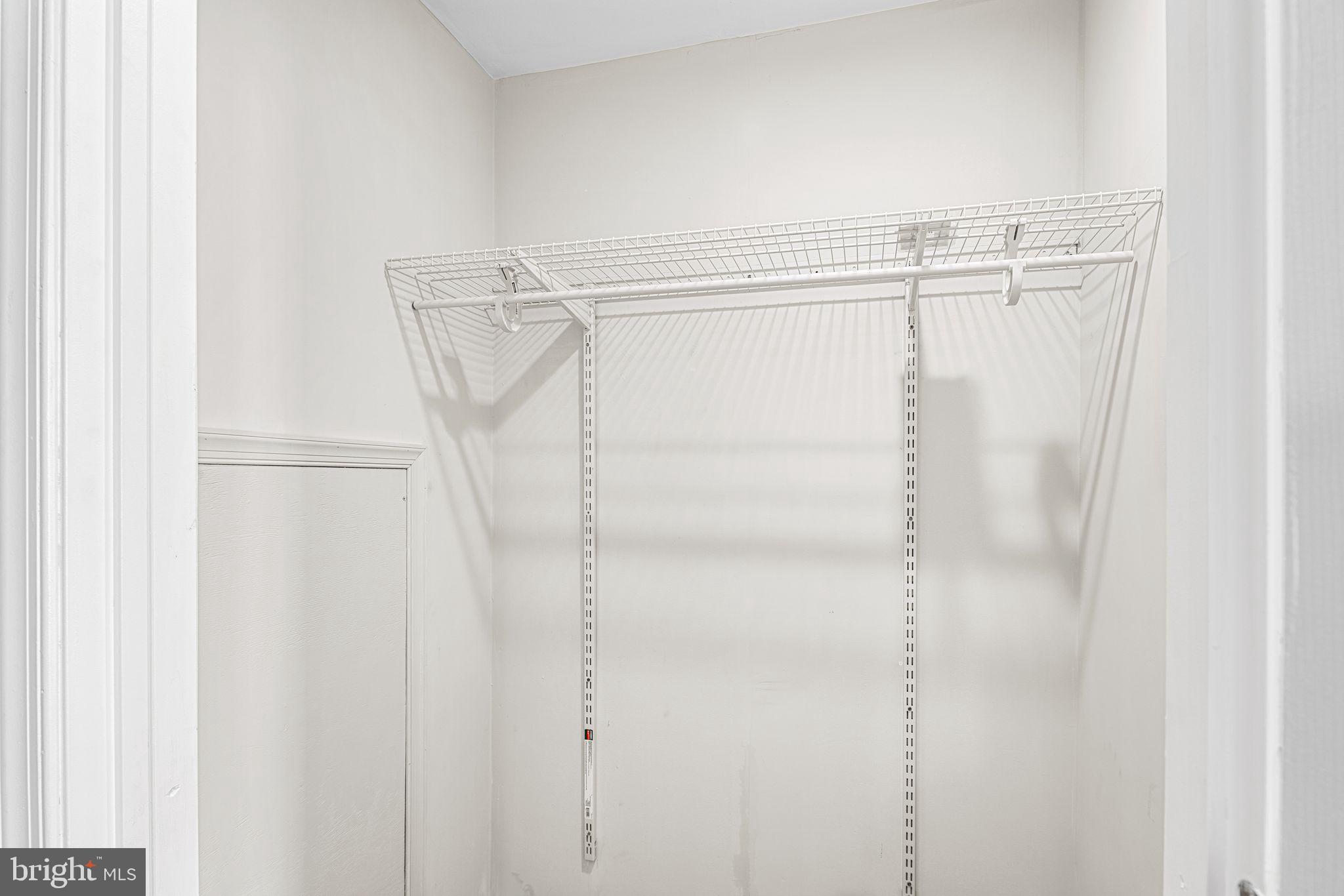 POINT BREEZE - Residential Lease