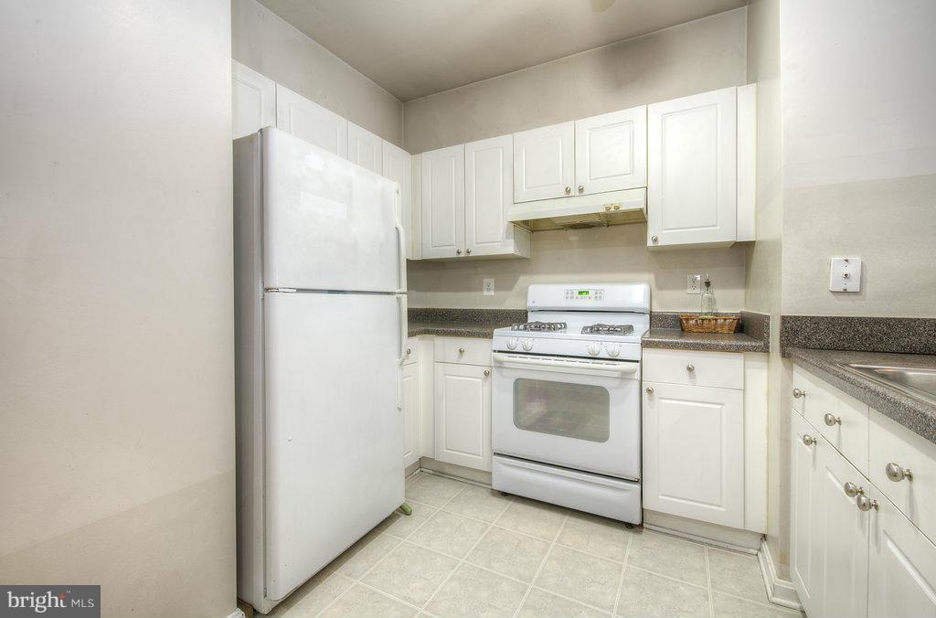 FAIRFAX RIDGE - Residential