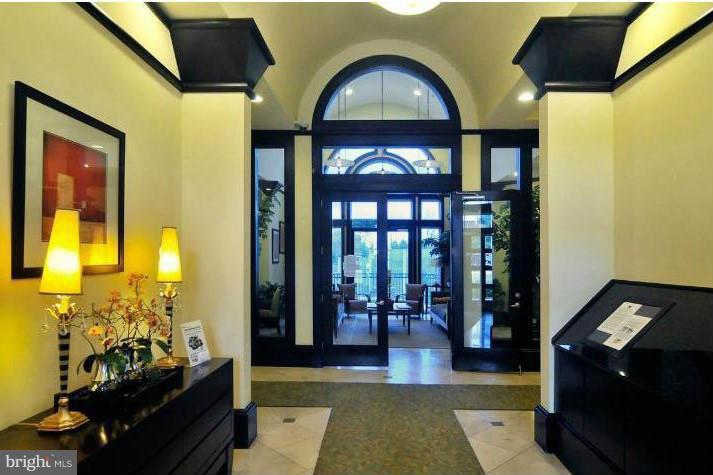 FAIRFAX RIDGE - Residential