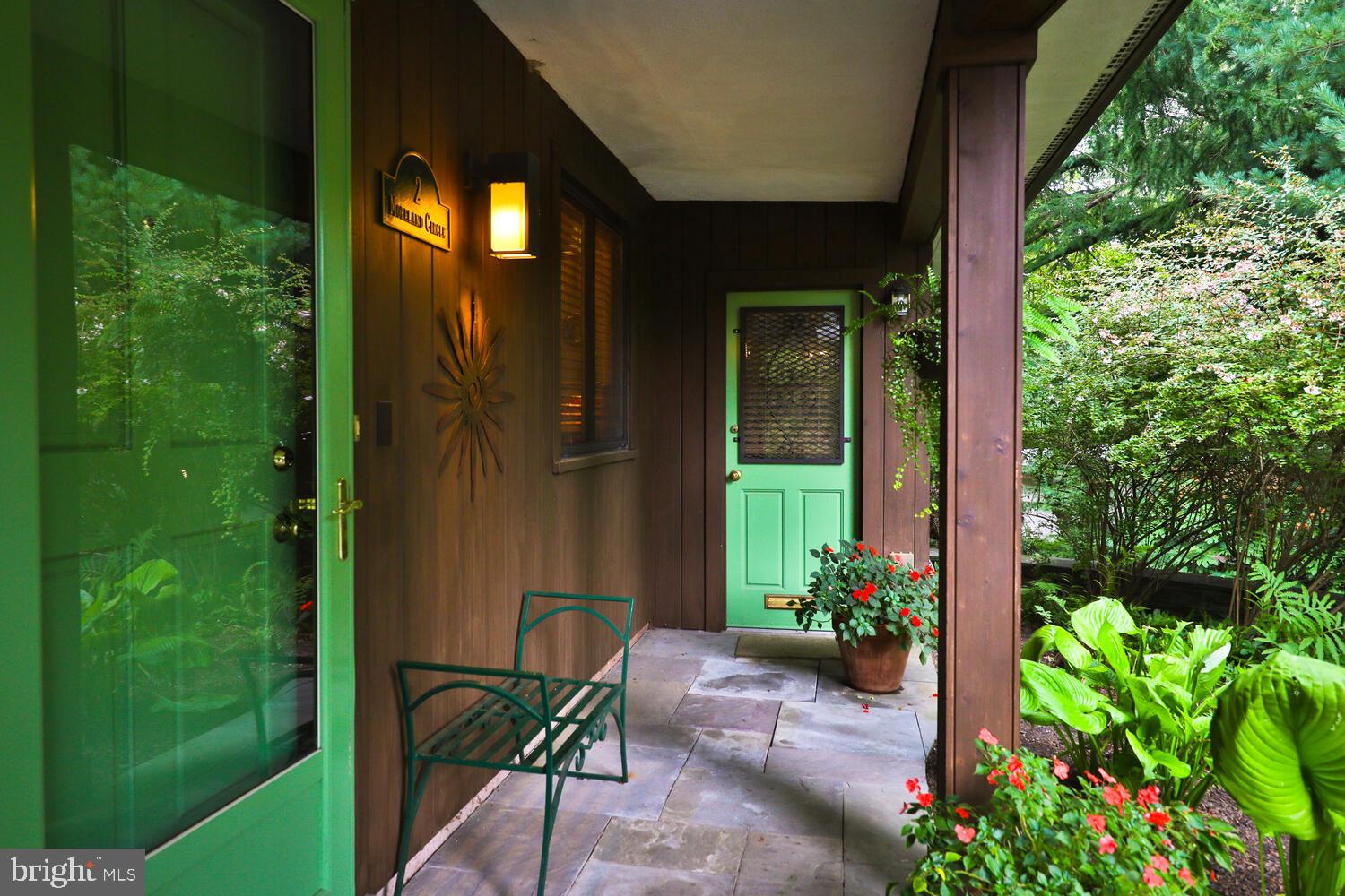 CHESTNUT HILL - Residential