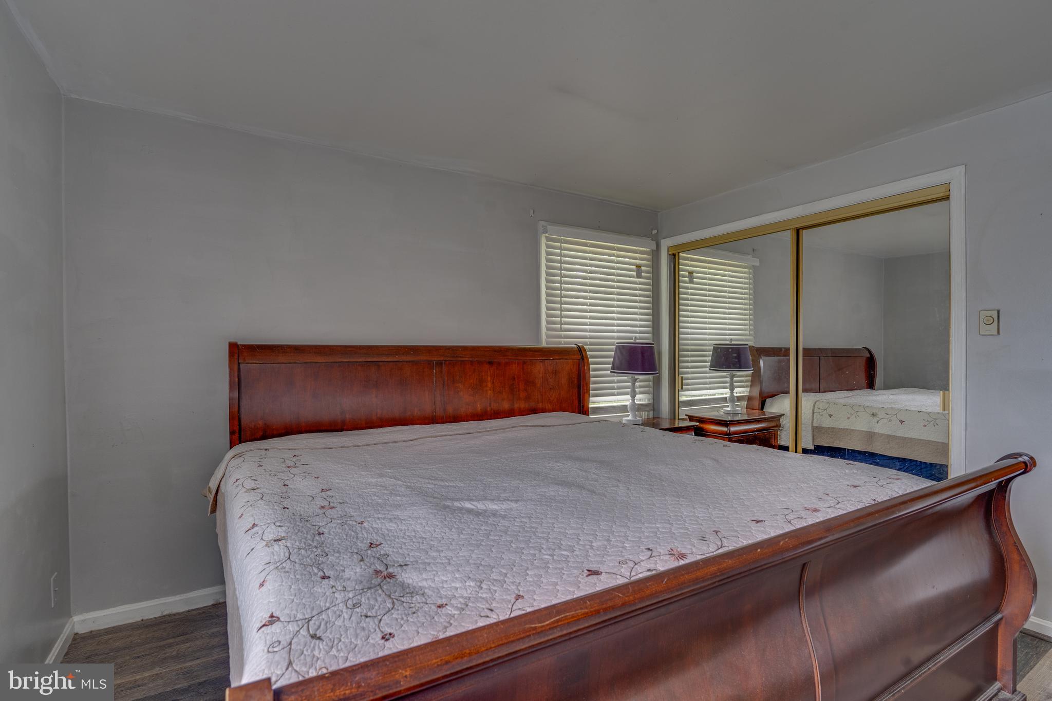 ORCHARD HILLS - Residential