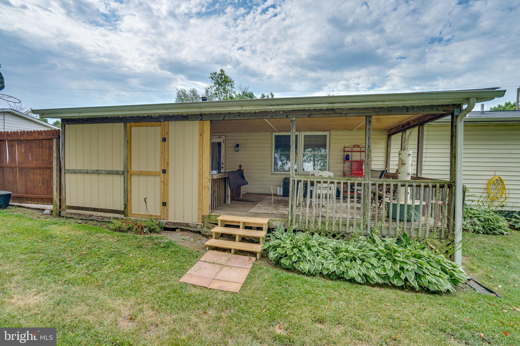 ORCHARD HILLS - Residential