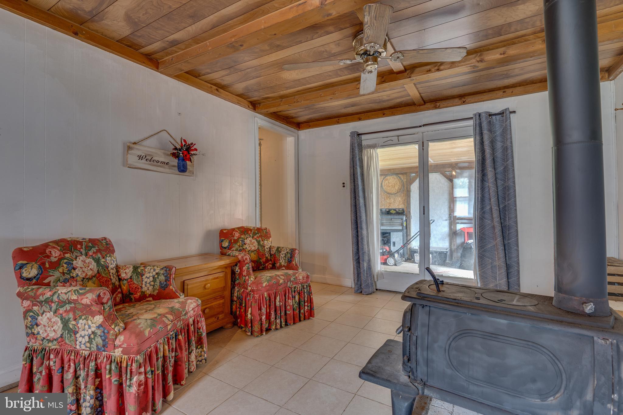 ORCHARD HILLS - Residential