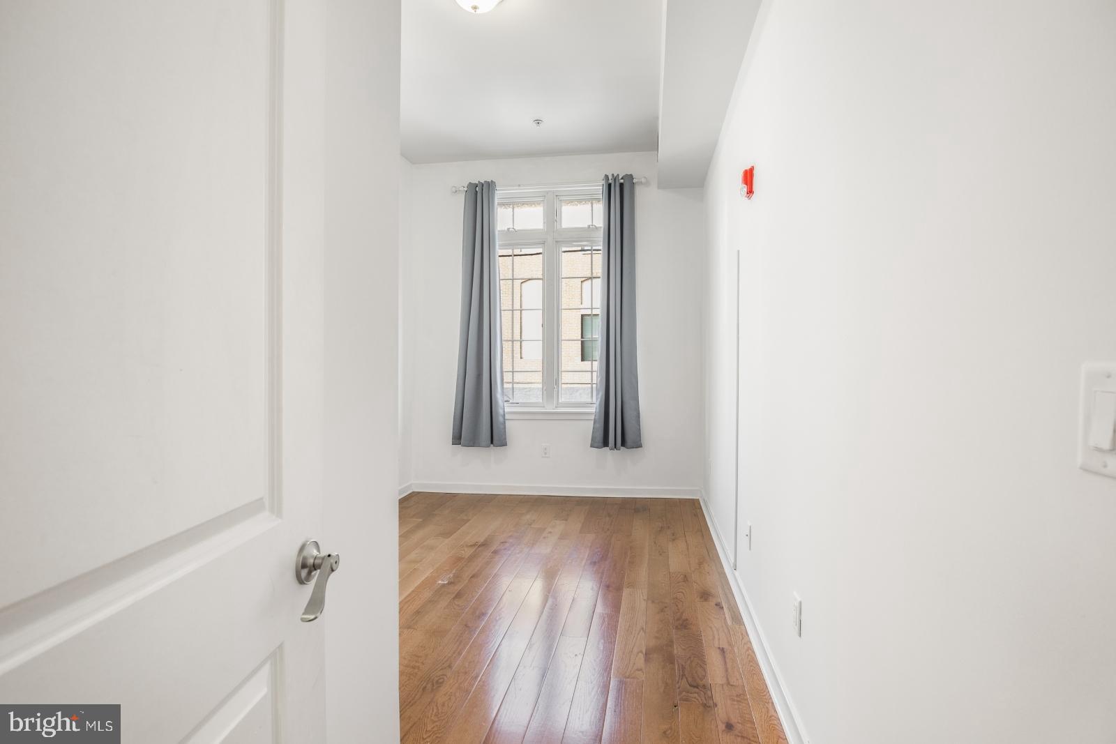 EAST PASSYUNK CROSSING - Residential Lease