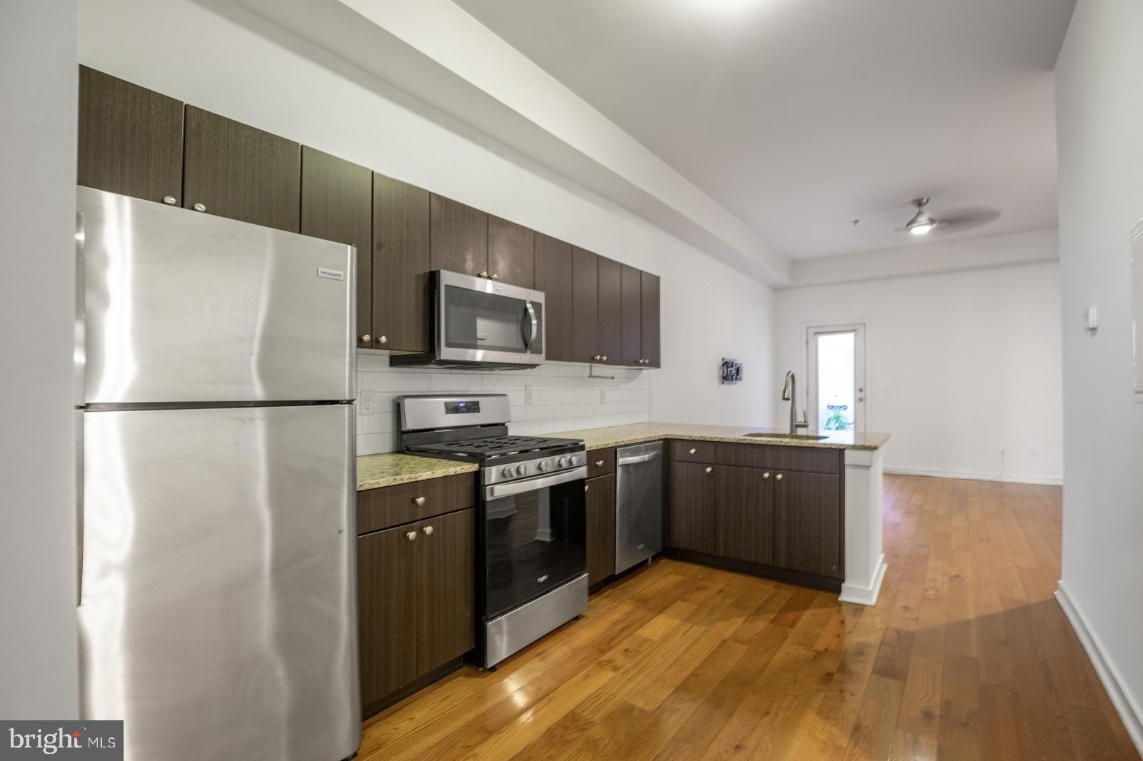 EAST PASSYUNK CROSSING - Residential Lease