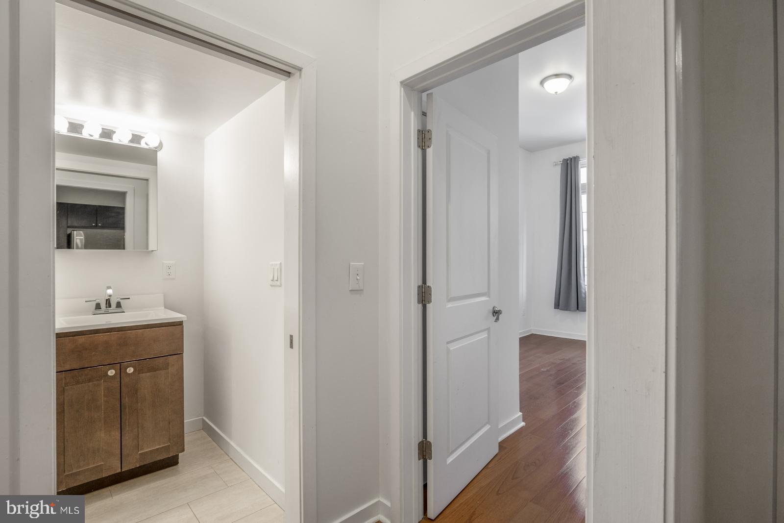 EAST PASSYUNK CROSSING - Residential Lease