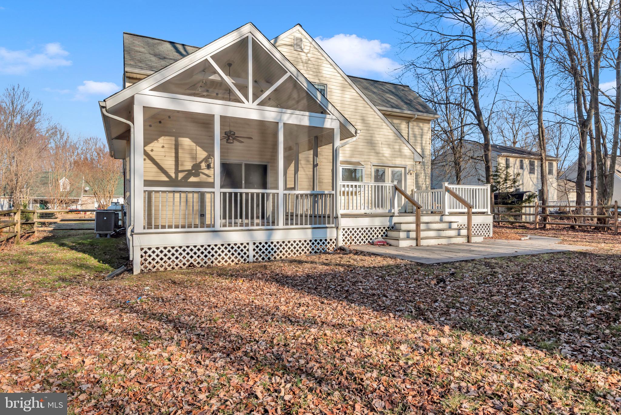 CLOVERFIELDS - Residential