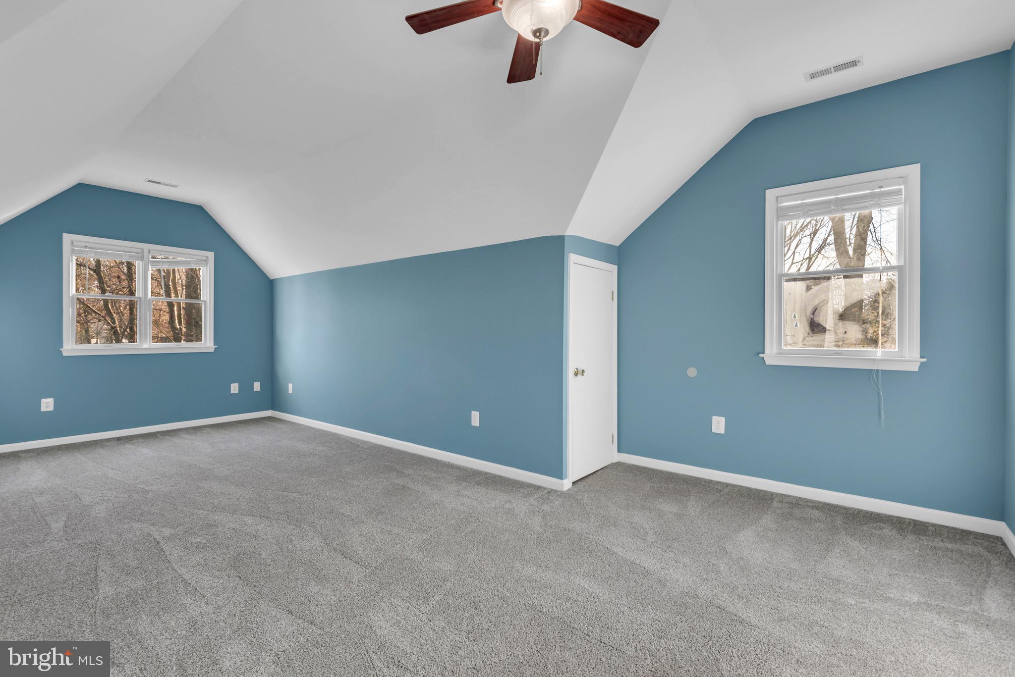 CLOVERFIELDS - Residential