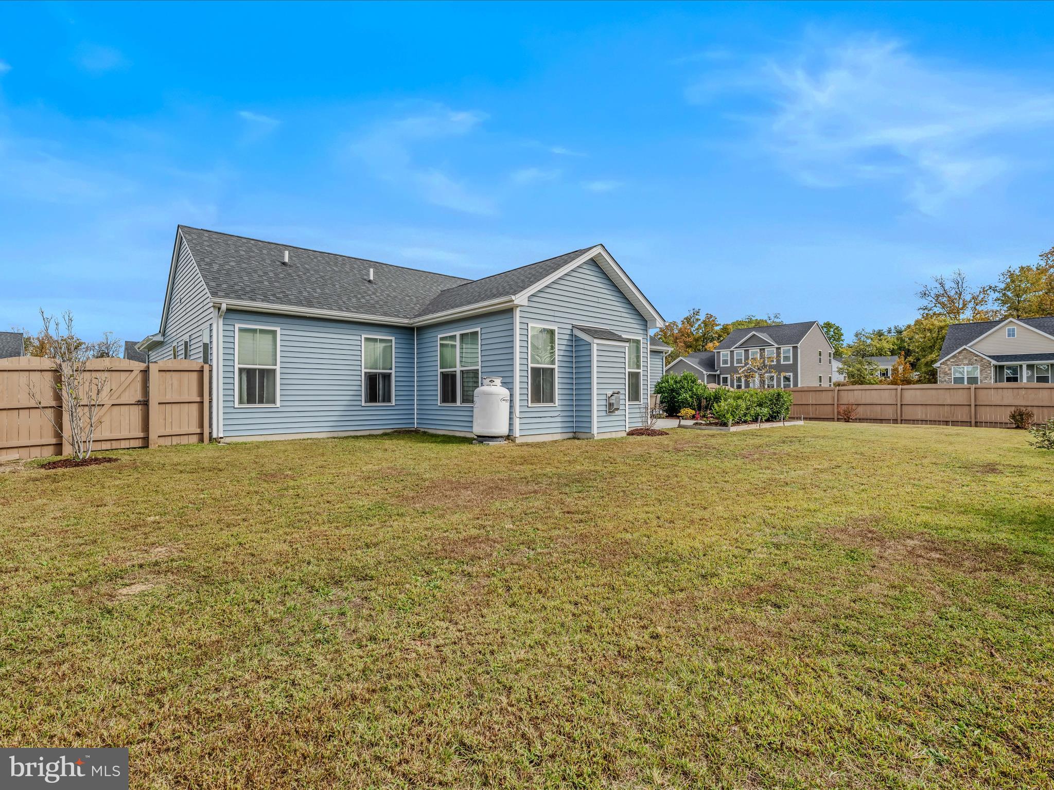 NADENBOUSCH PINES - Residential