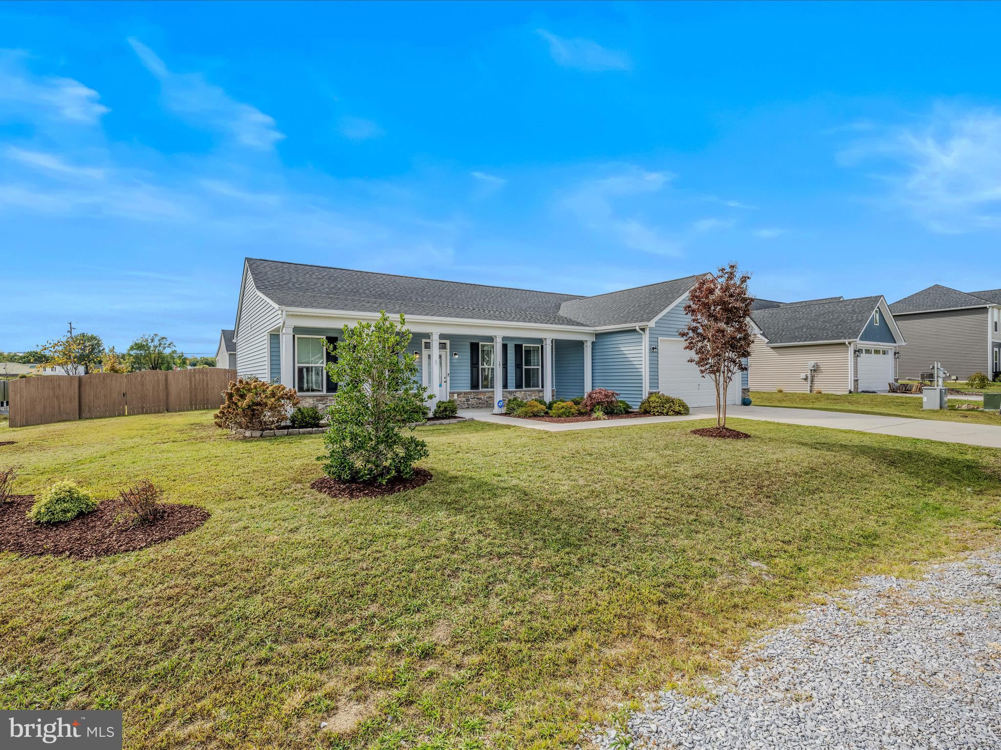 NADENBOUSCH PINES - Residential