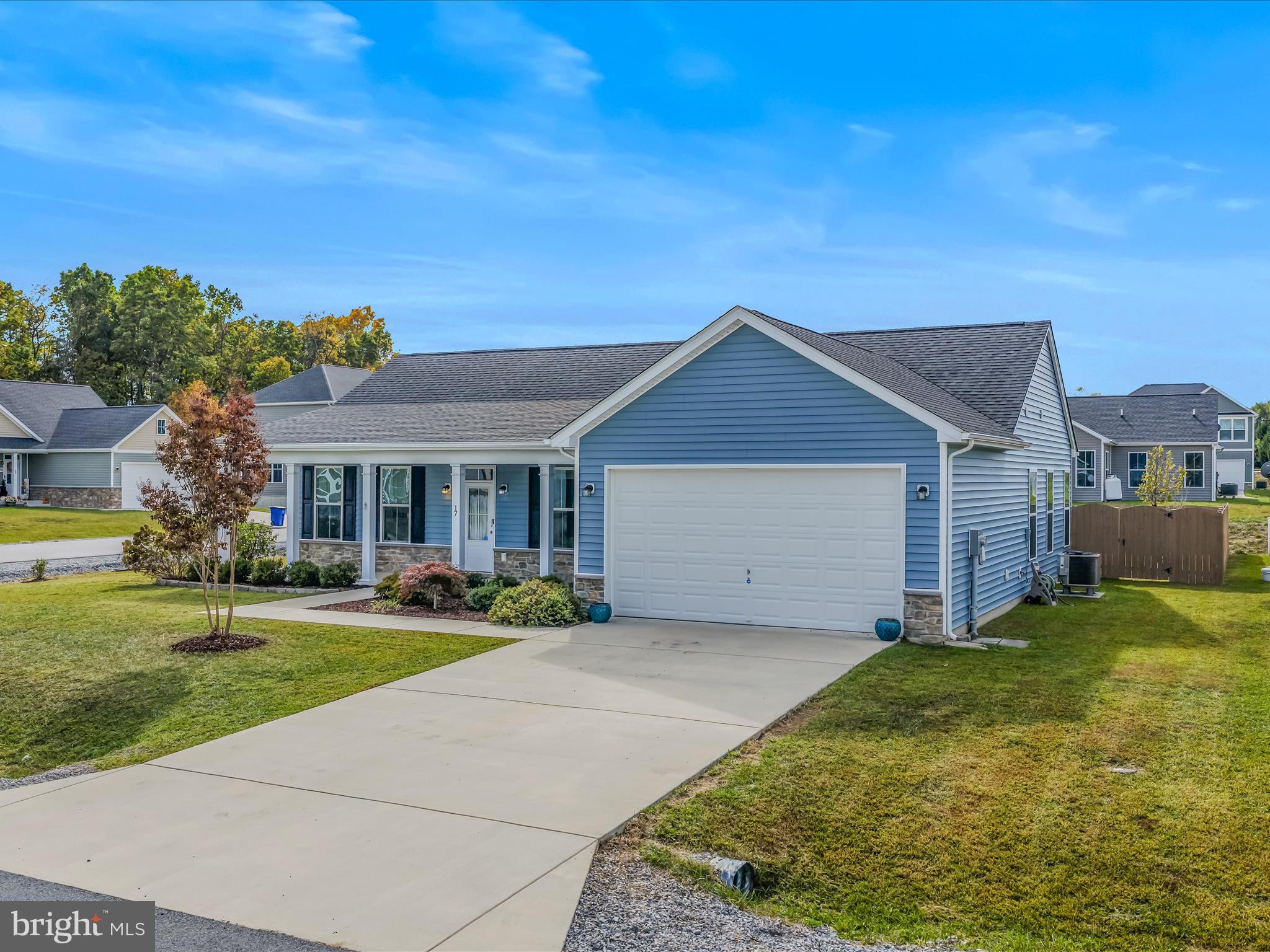 NADENBOUSCH PINES - Residential