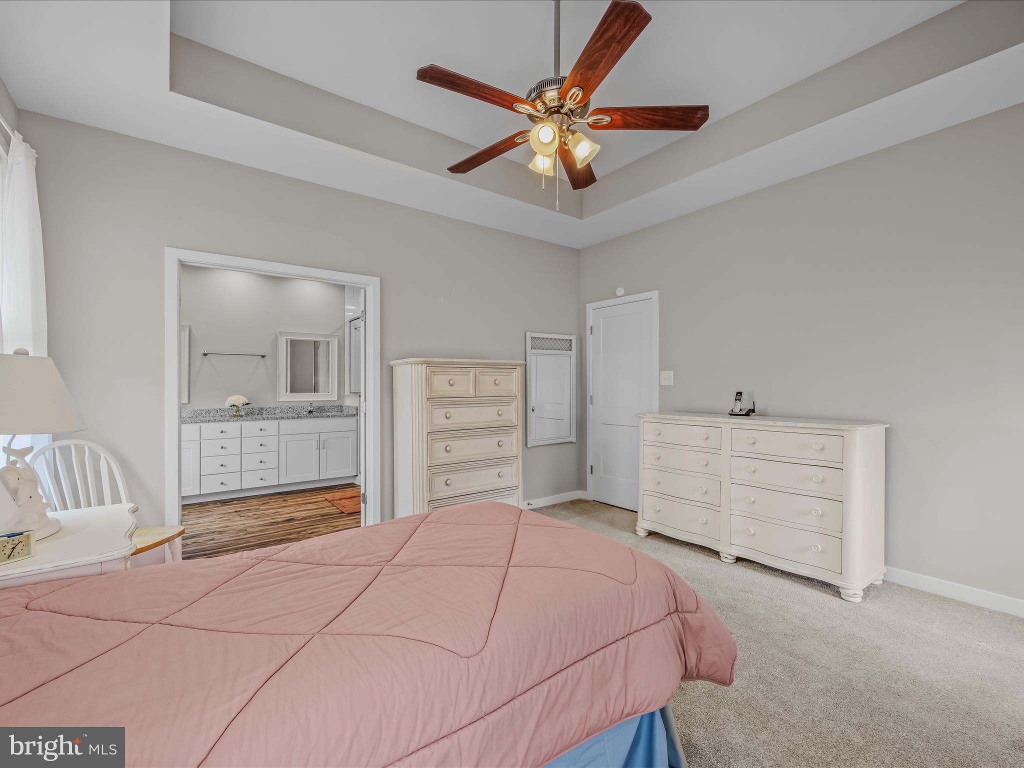 NADENBOUSCH PINES - Residential